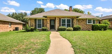 image of property with 3 Bed | 2 Bath | 1,652 Sqft