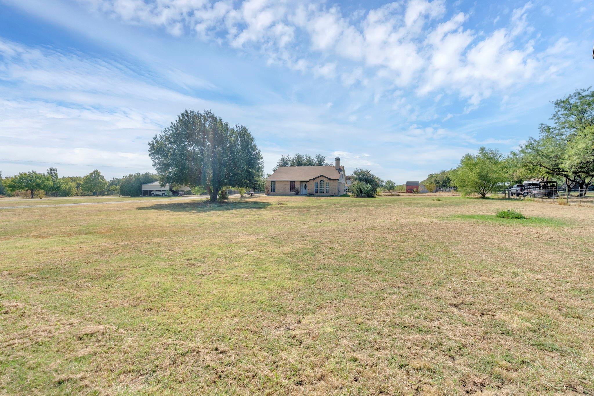 main property photo 26