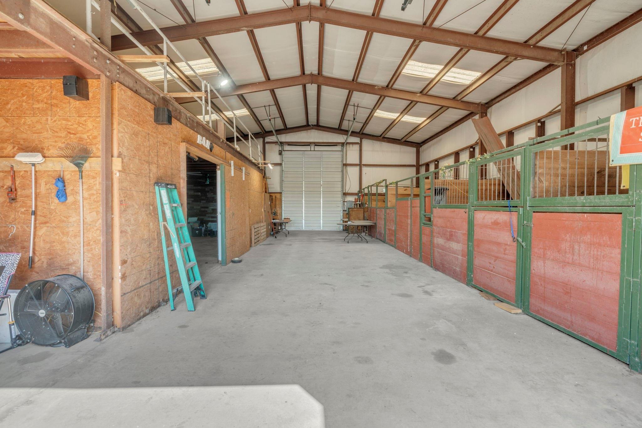 main property photo 31