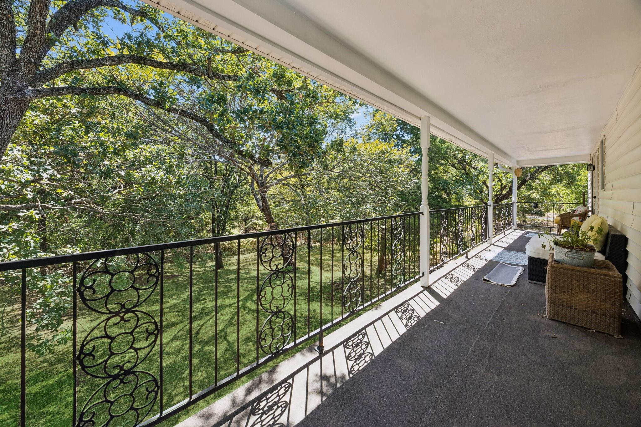 main property photo 27