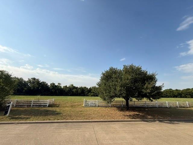 main property photo 12