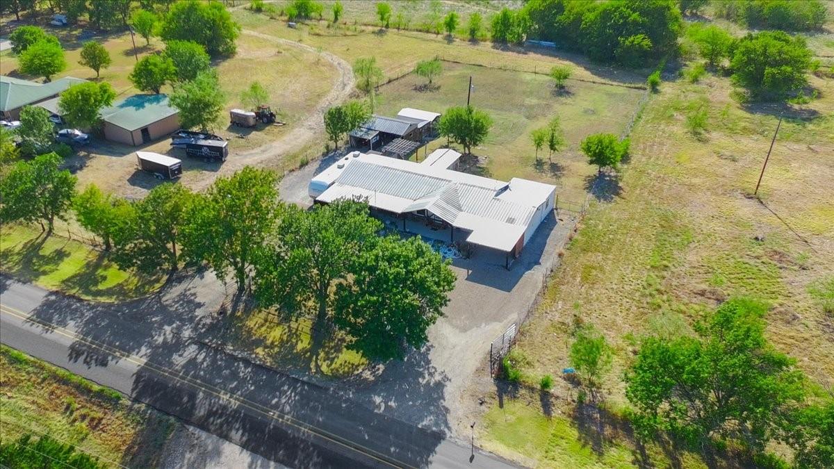main property photo 37