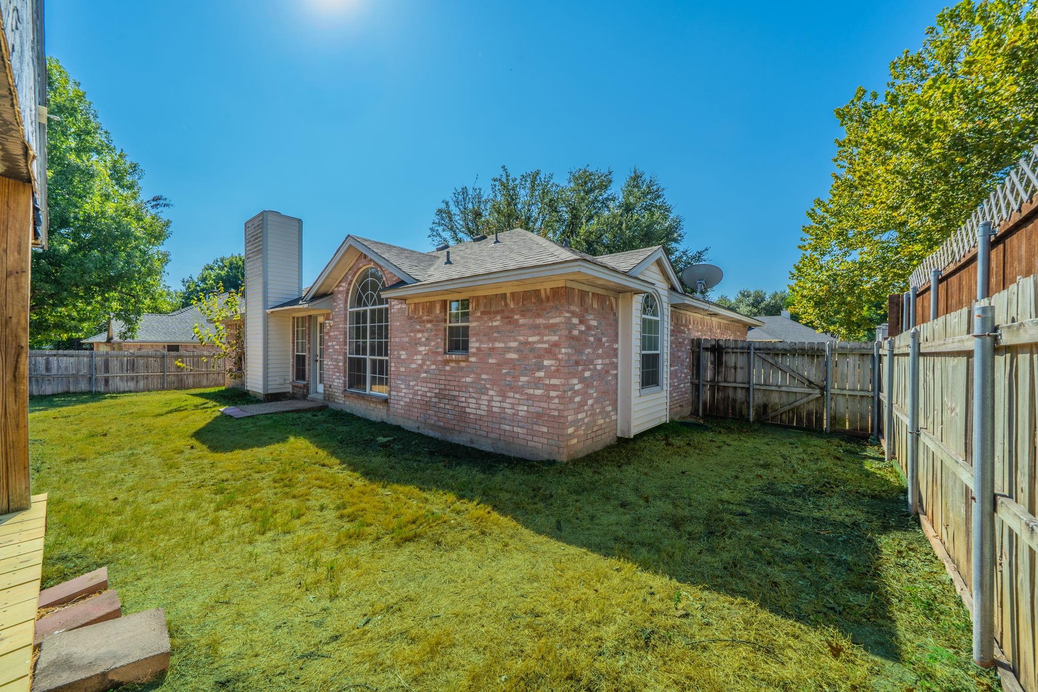 main property photo 20