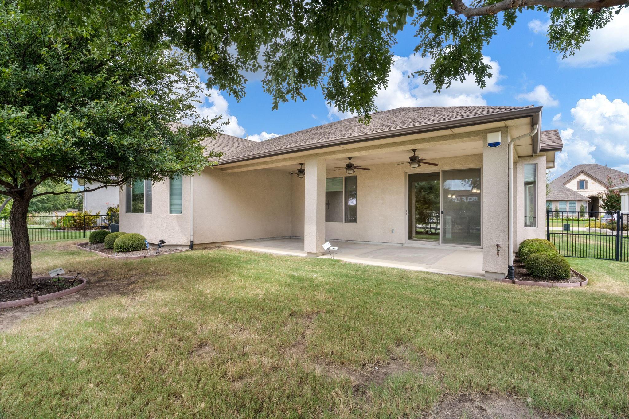 main property photo 29