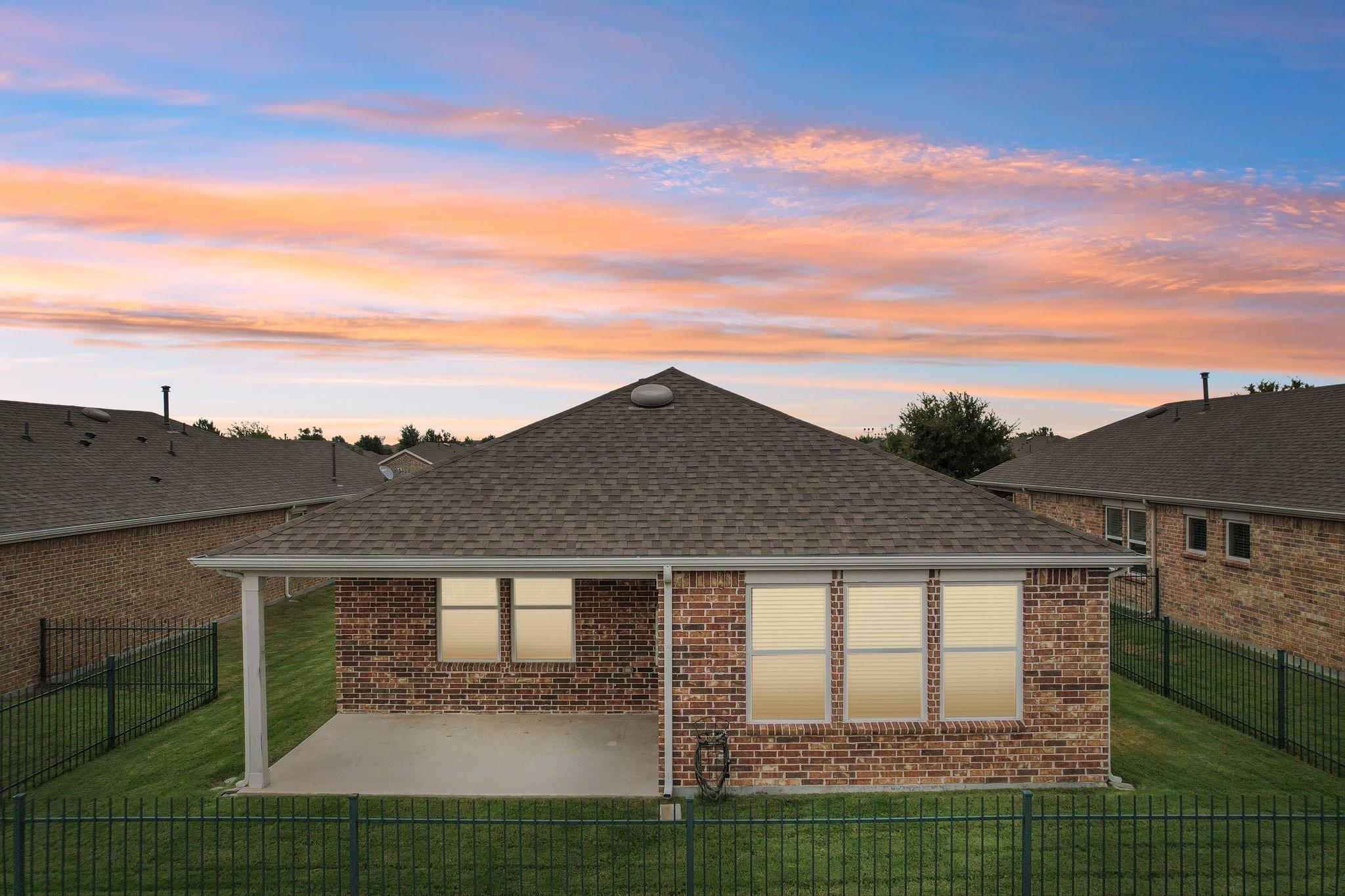 main property photo 29