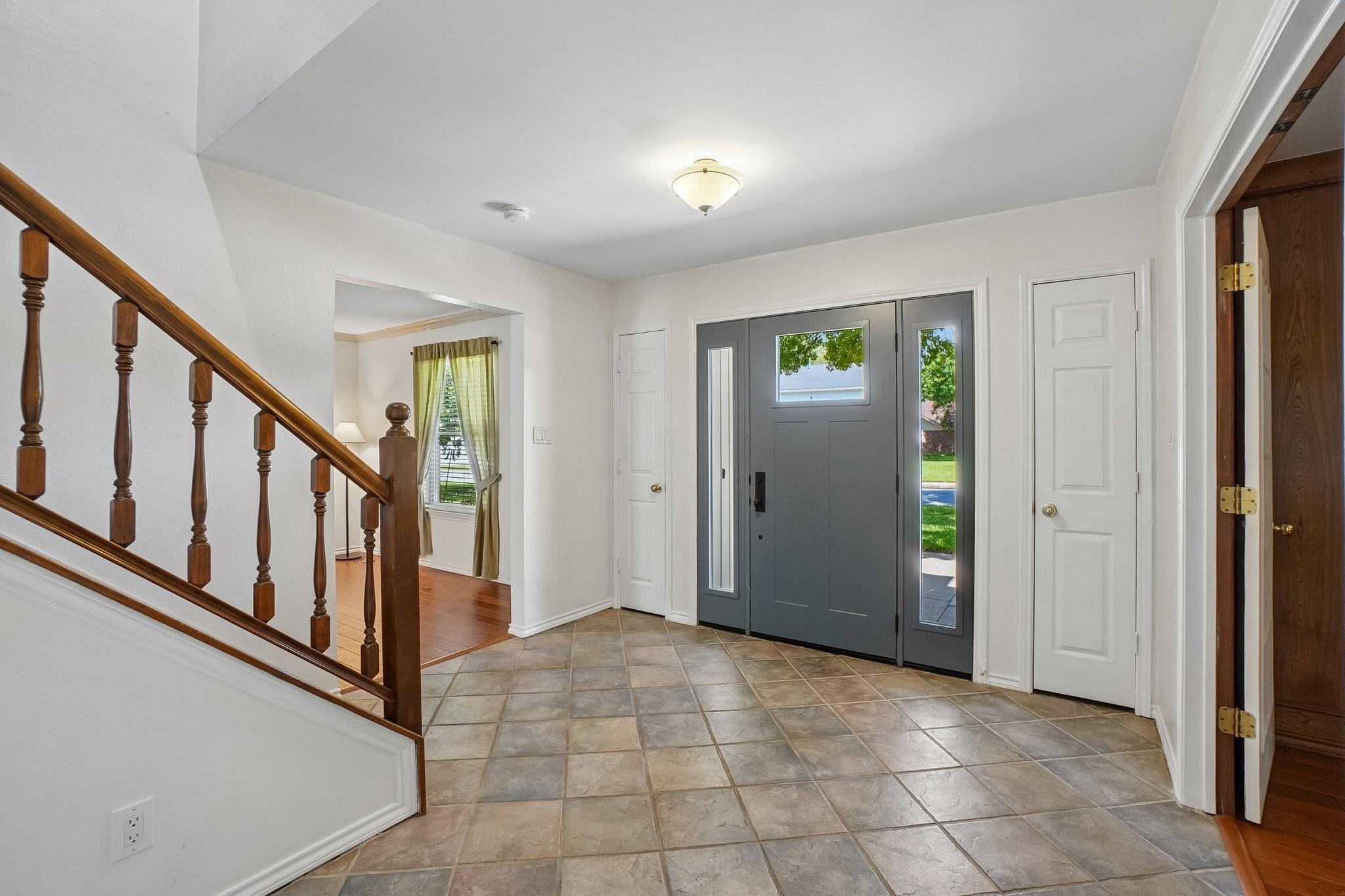 main property photo 3