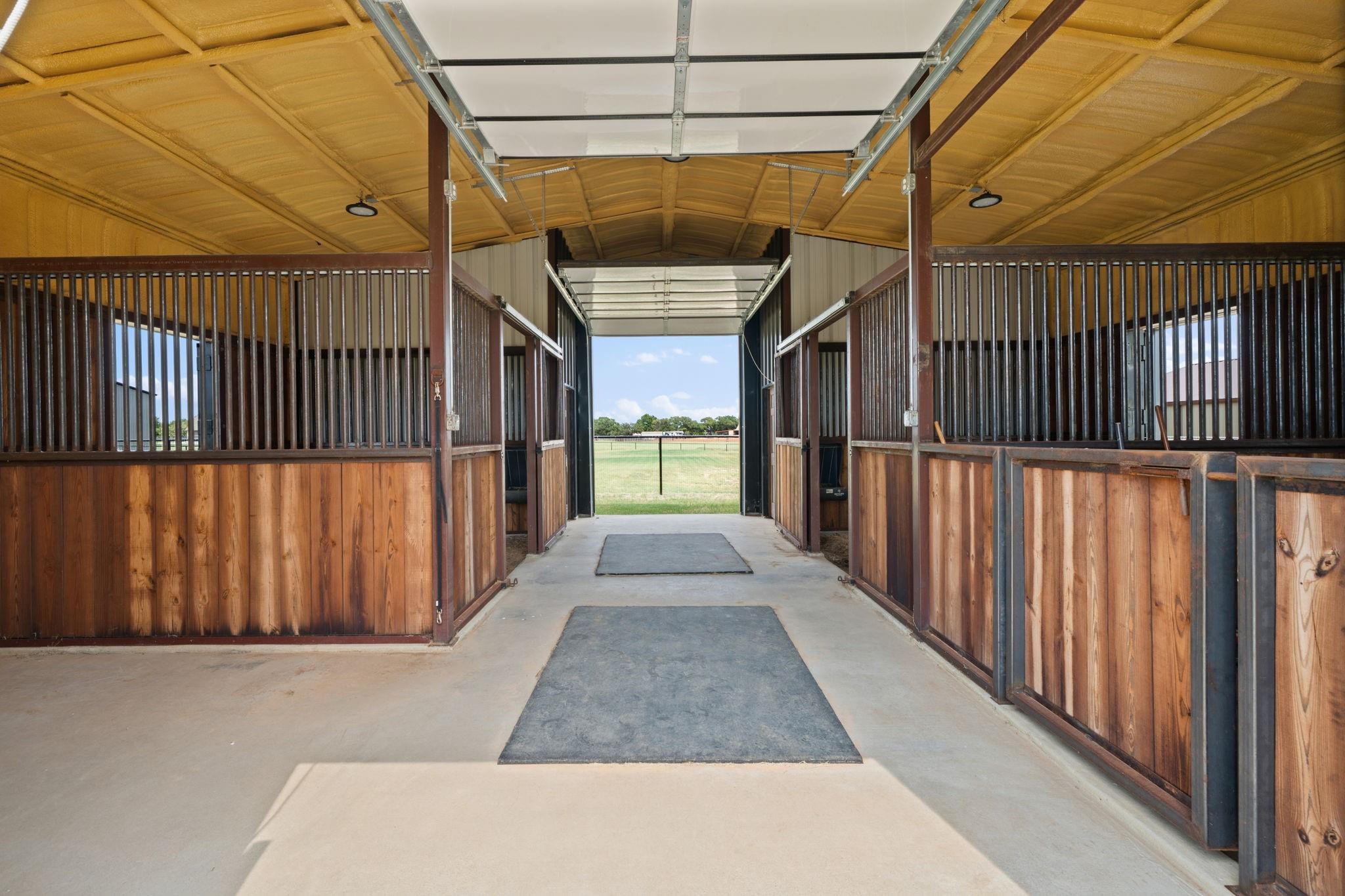 main property photo 34