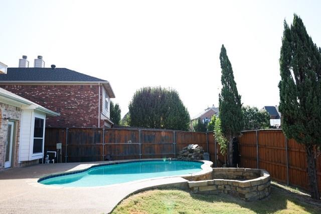 main property photo 15