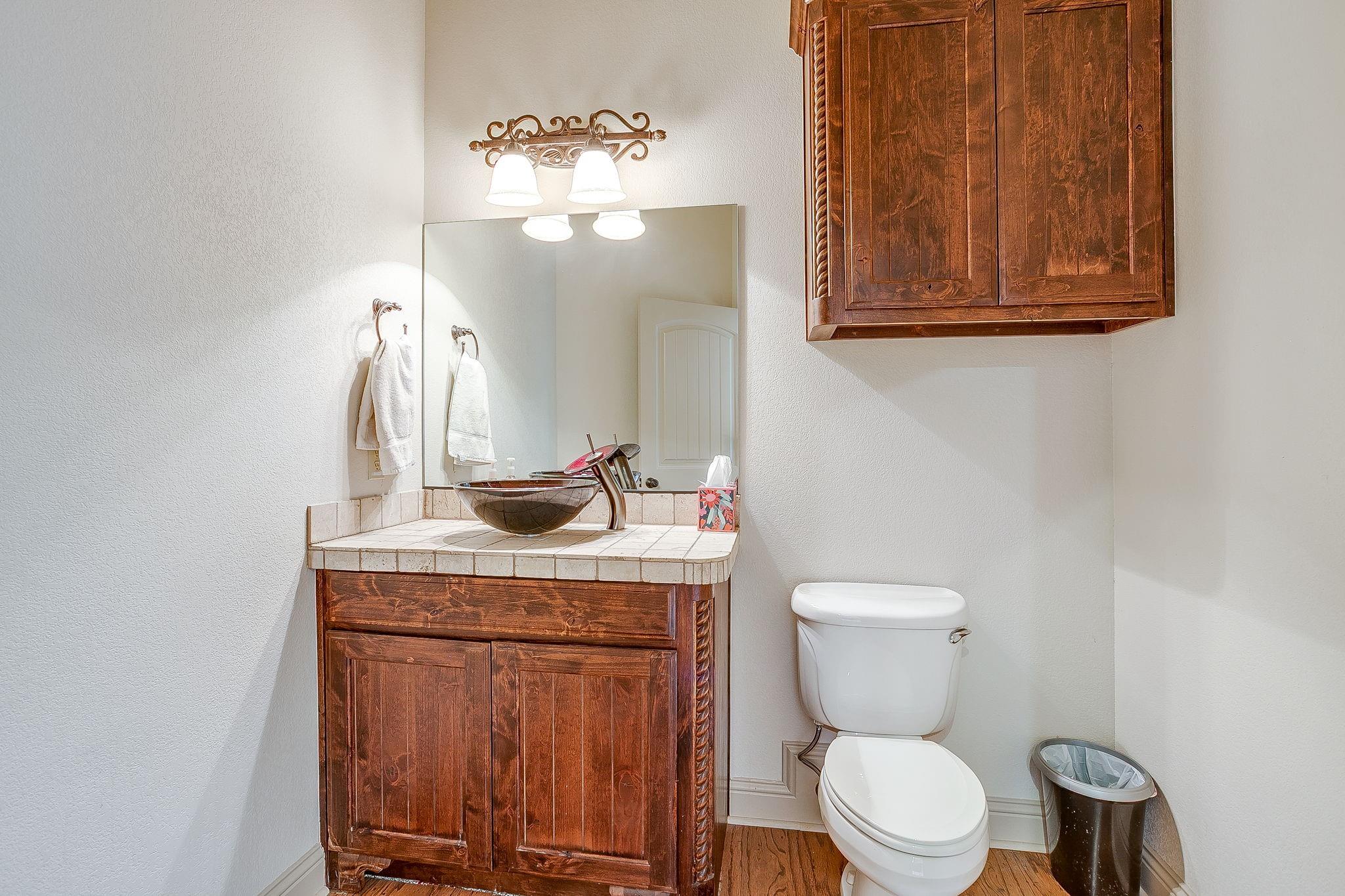 main property photo 32