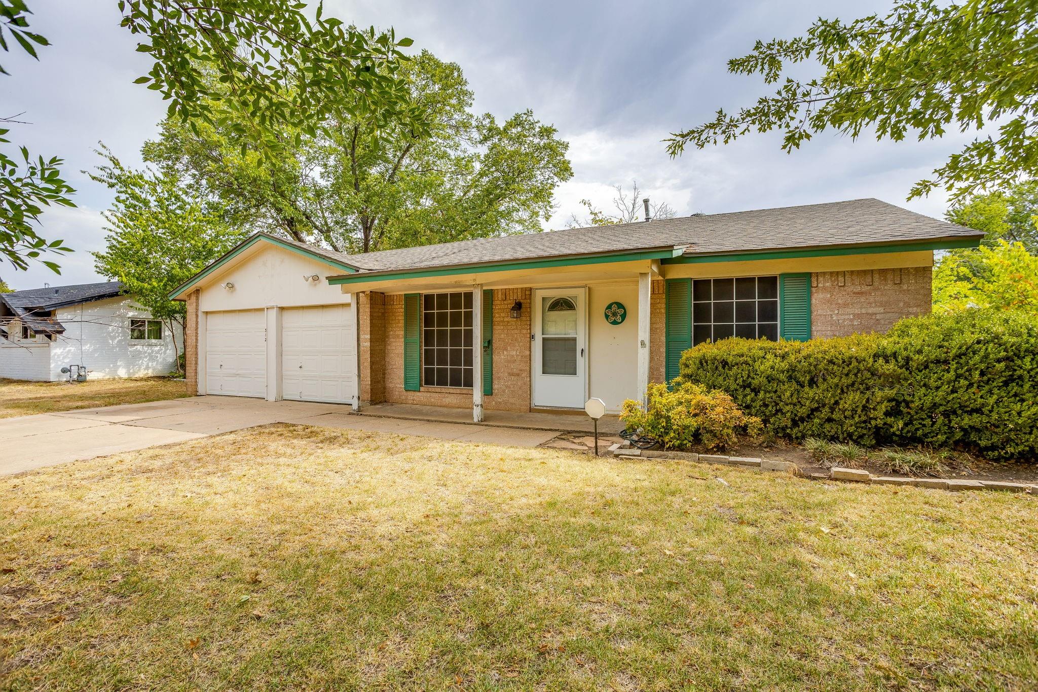 main property photo 1