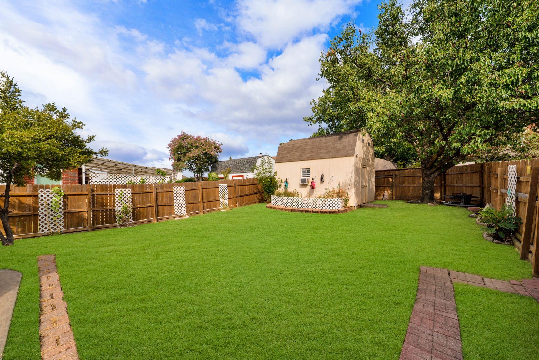 main property photo 33