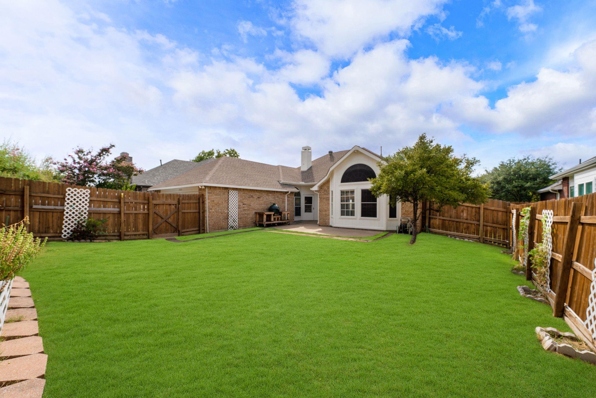main property photo 34