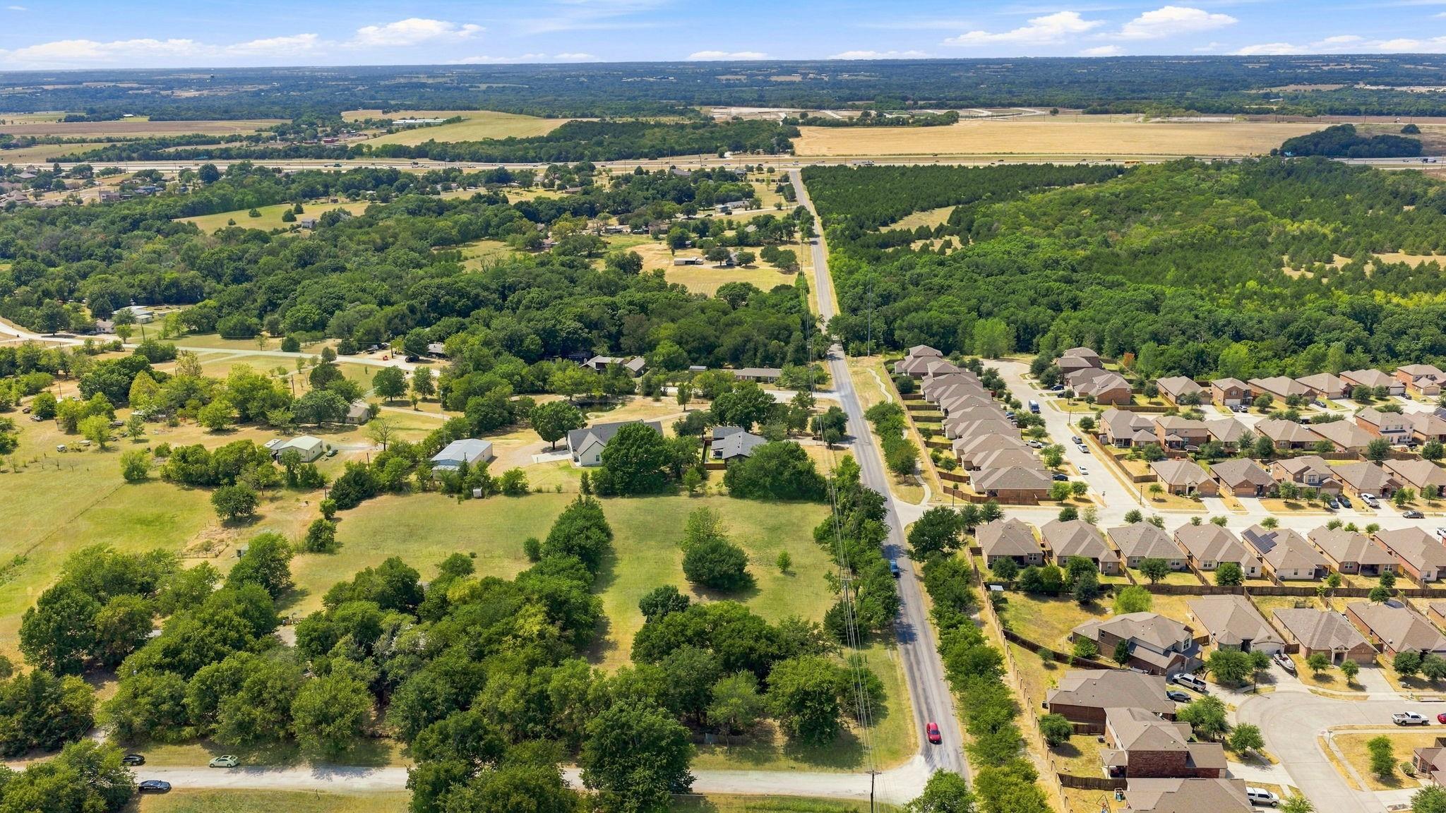 main property photo 10
