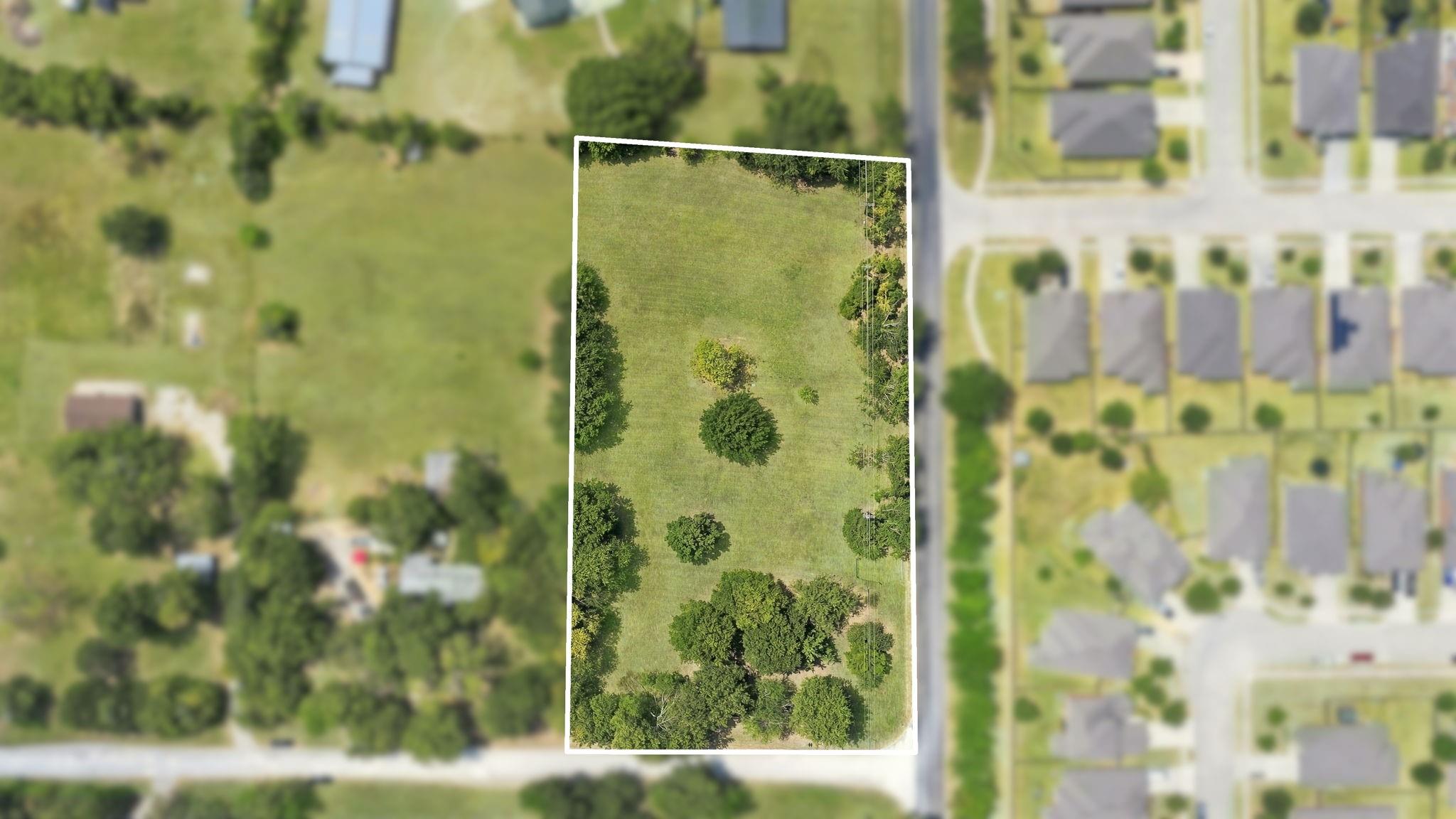 main property photo 11