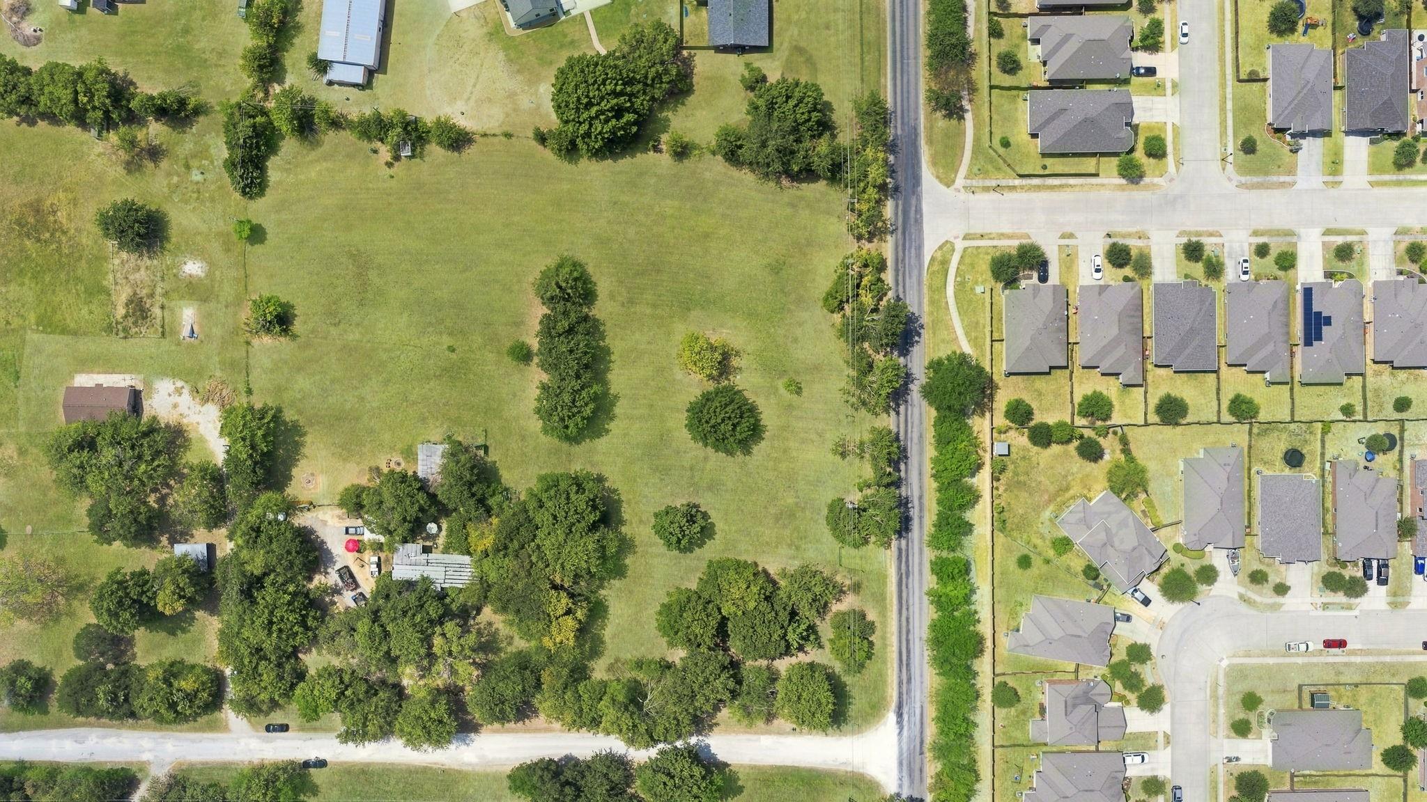 main property photo 4