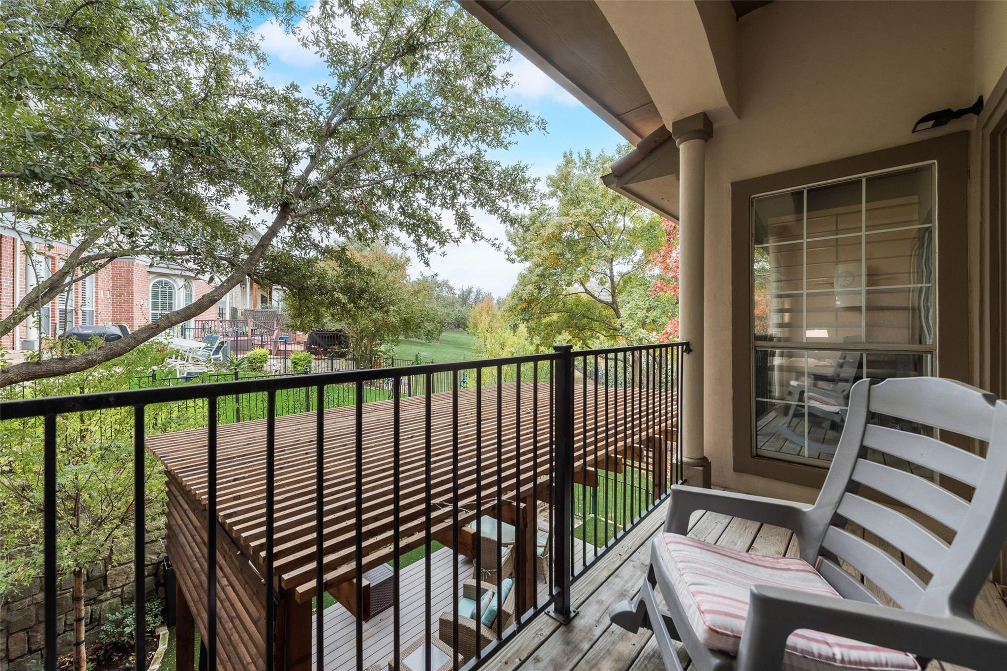 main property photo 25