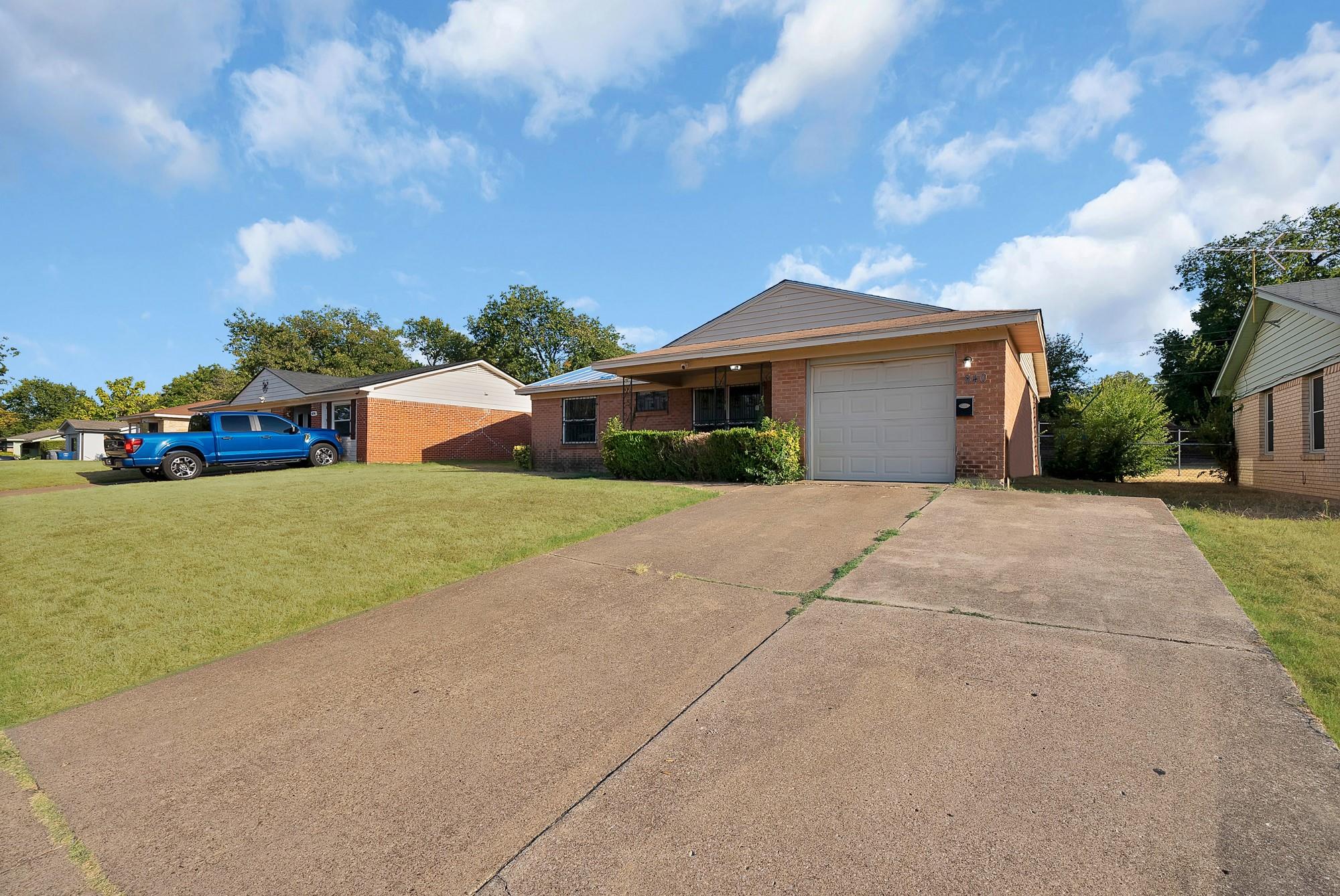 main property photo 2