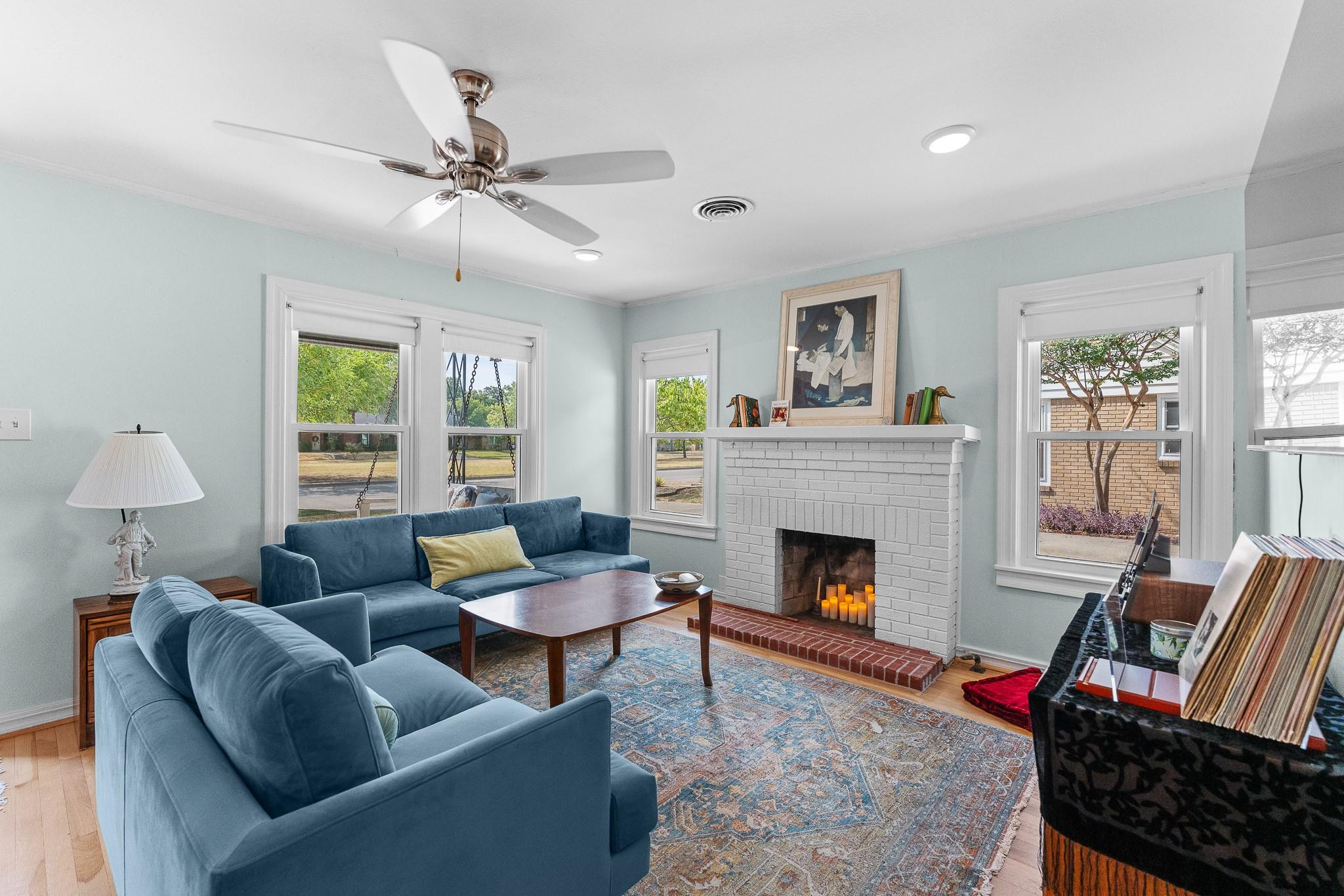 main property photo 6