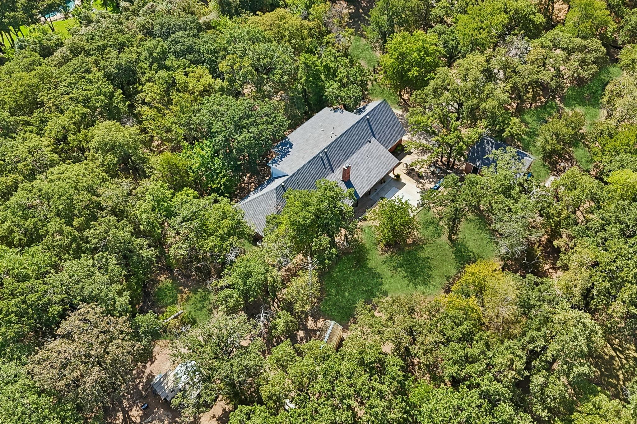 main property photo 12