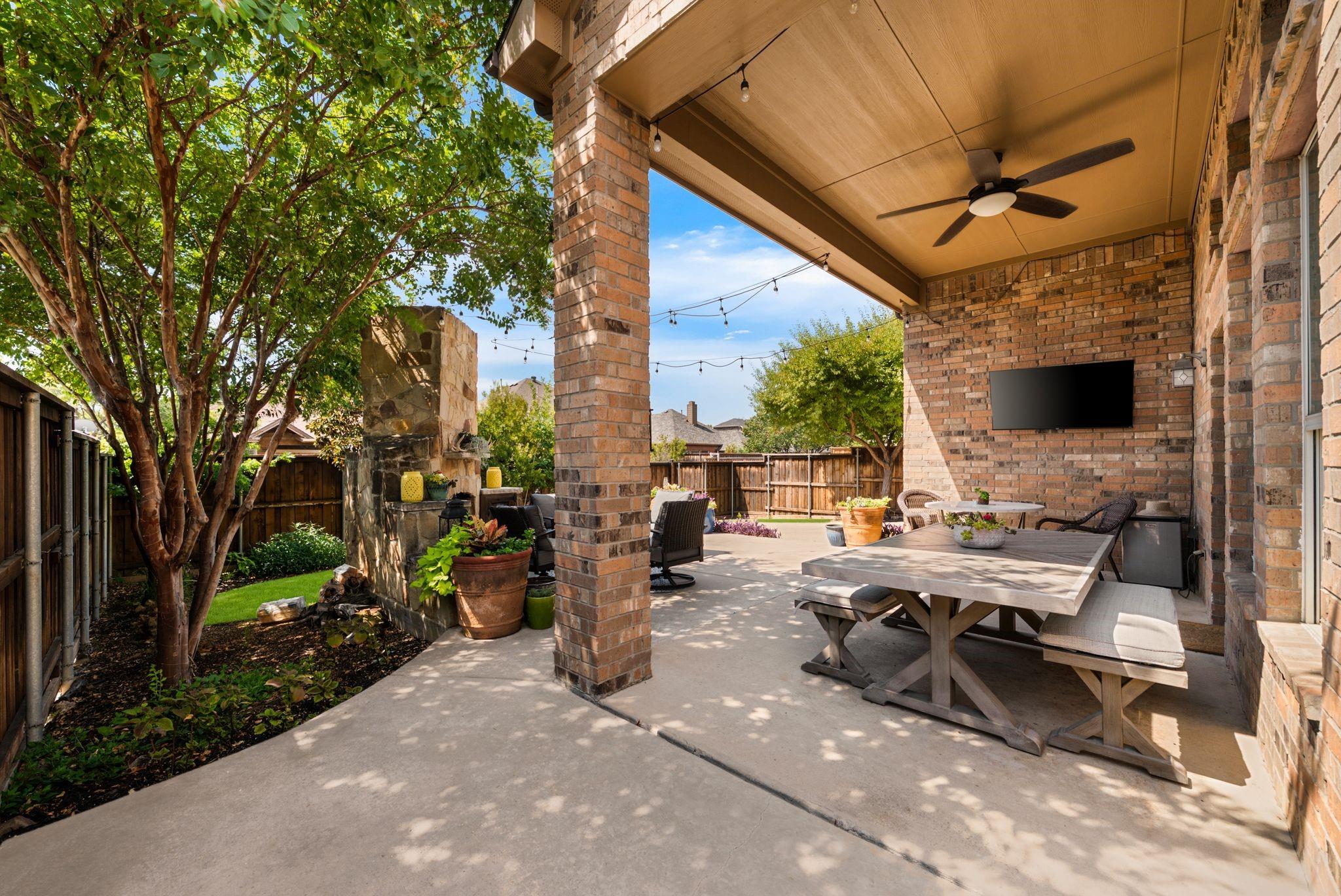 main property photo 26