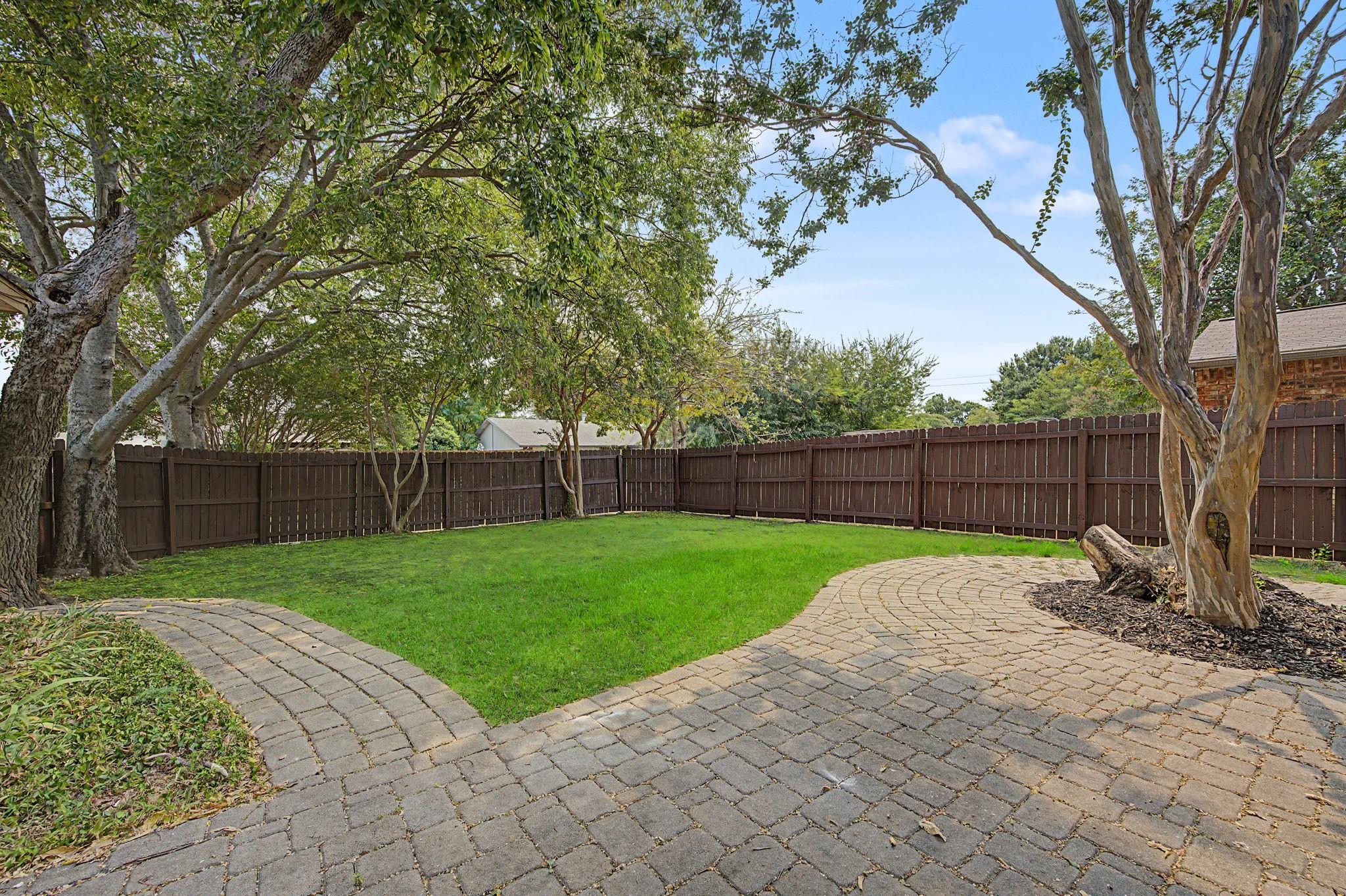 main property photo 26