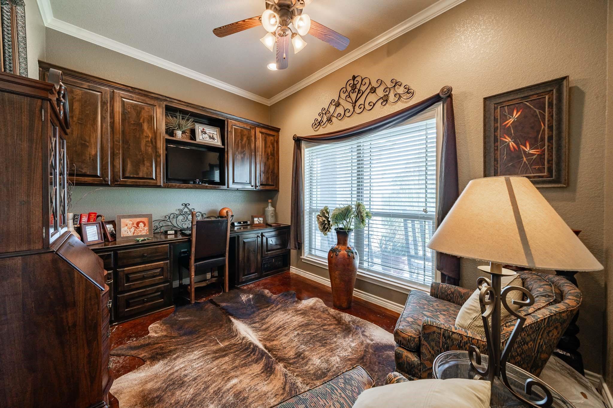 main property photo 20