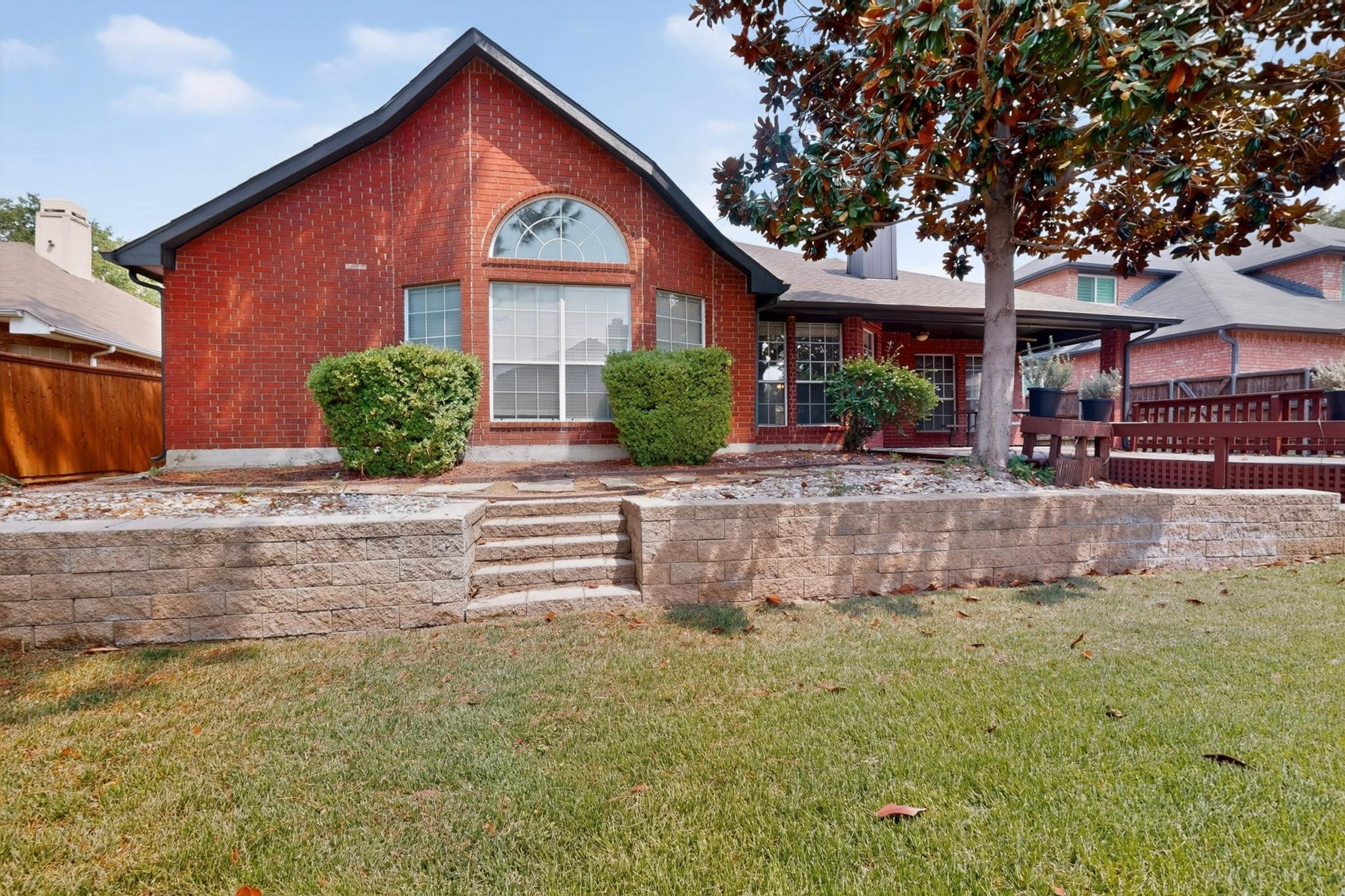 main property photo 31