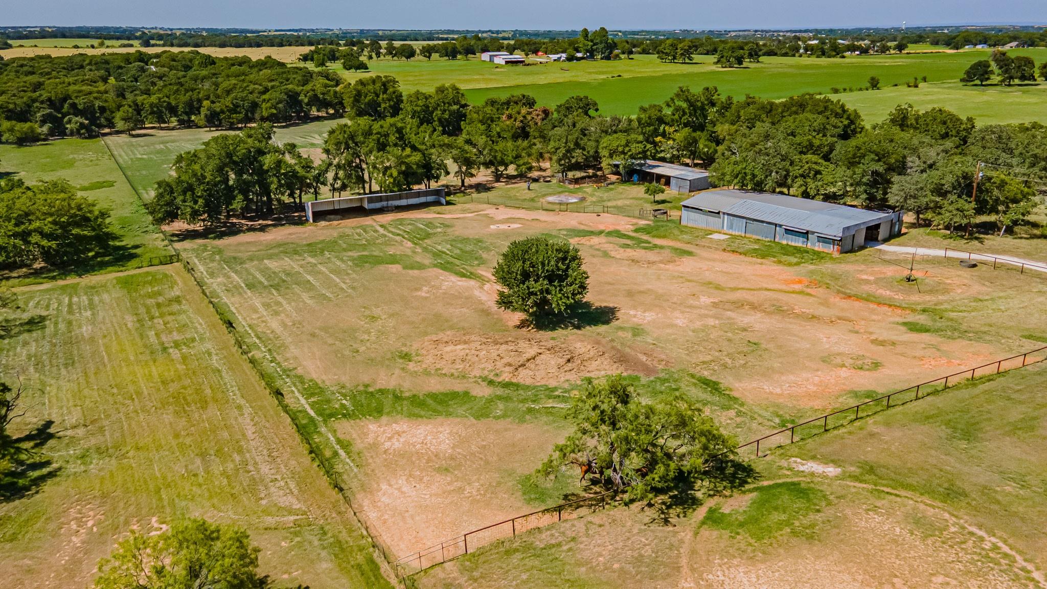 main property photo 37