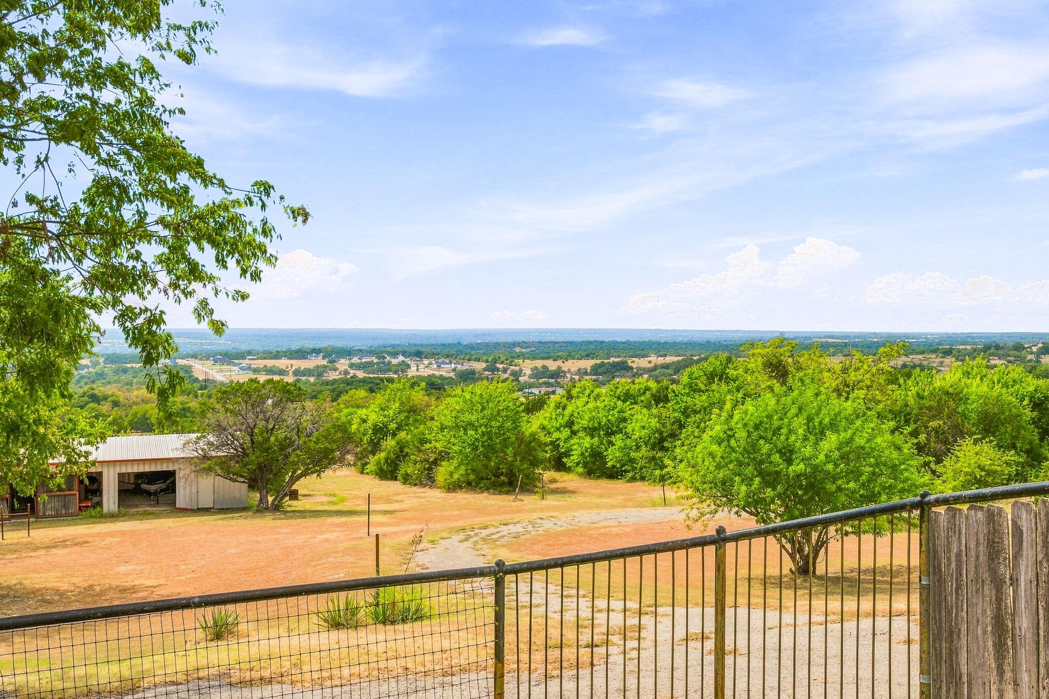 main property photo 36