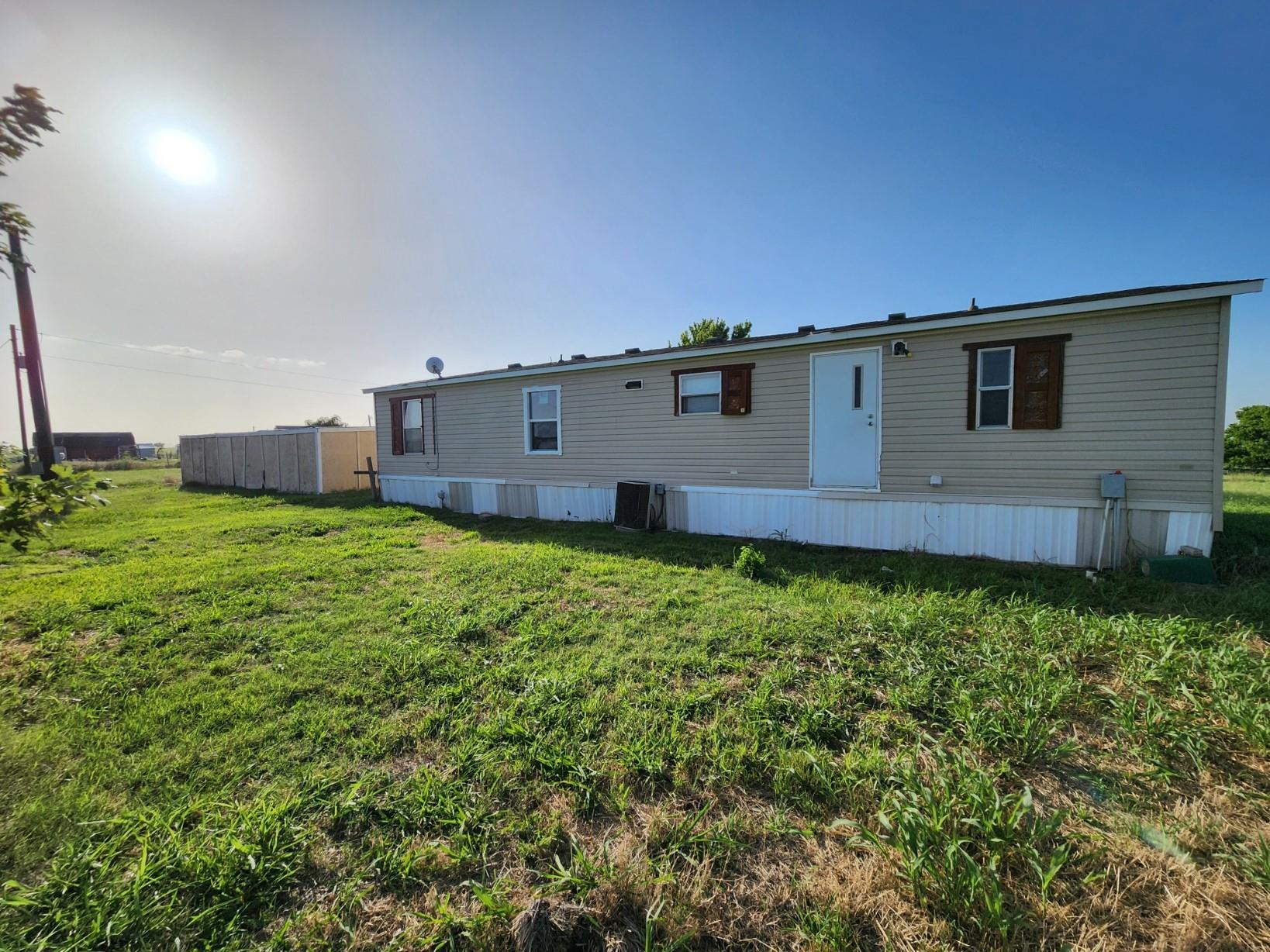 main property photo 25