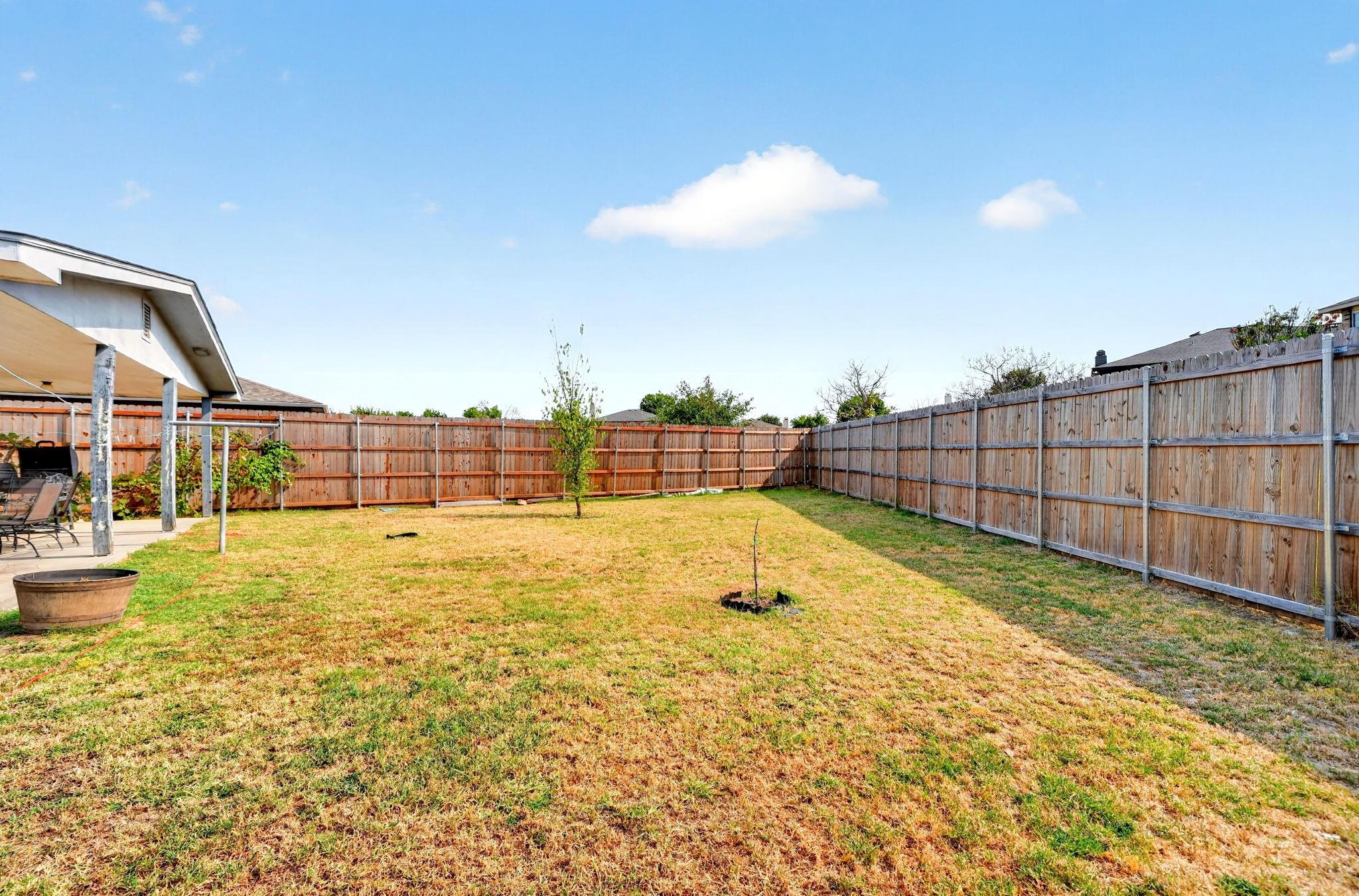 main property photo 33