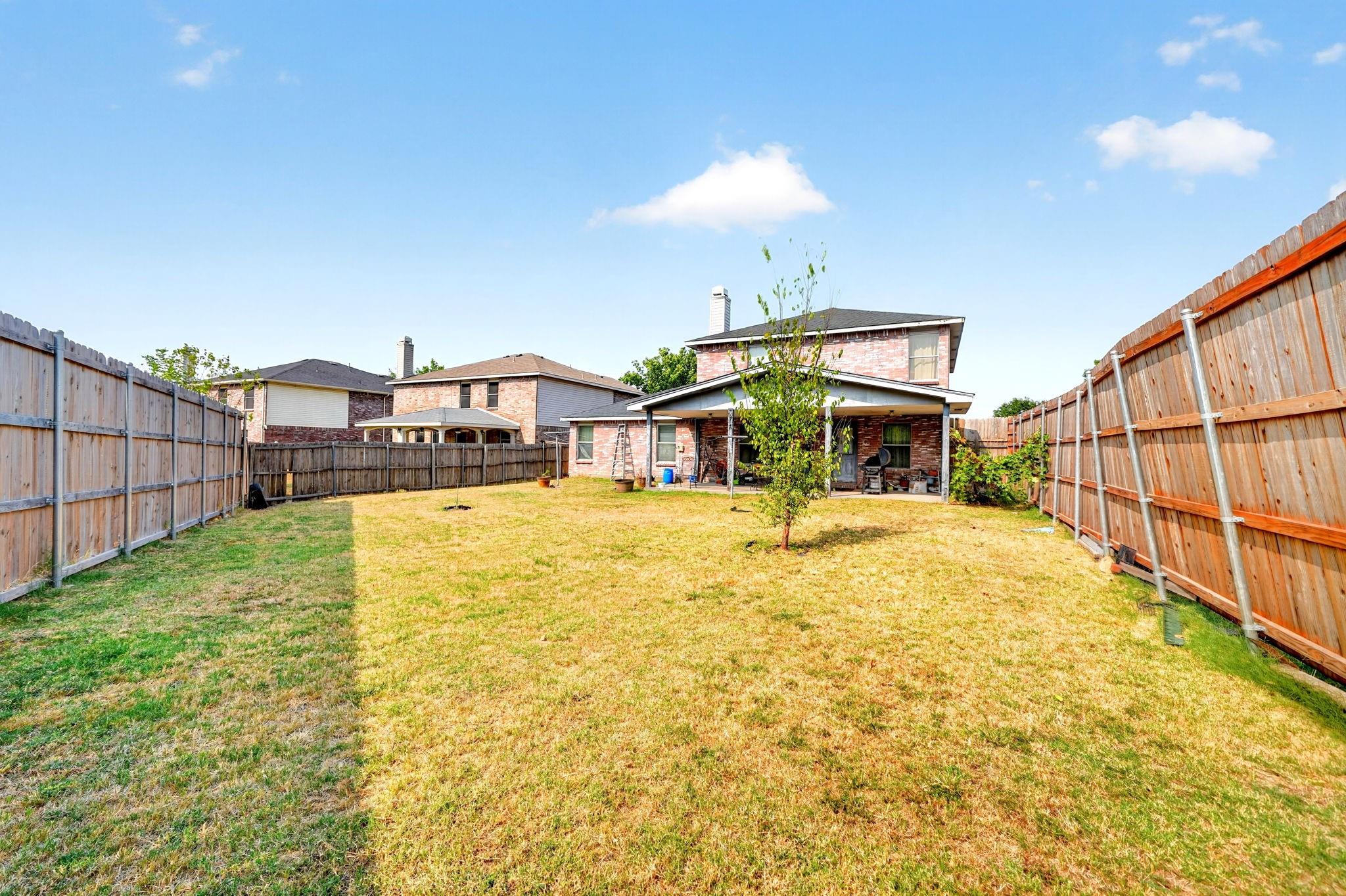 main property photo 37