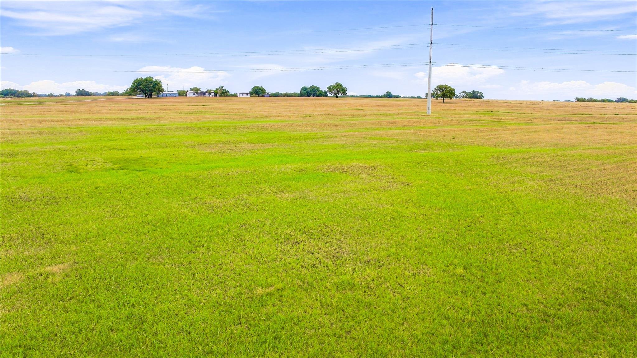 main property photo 25