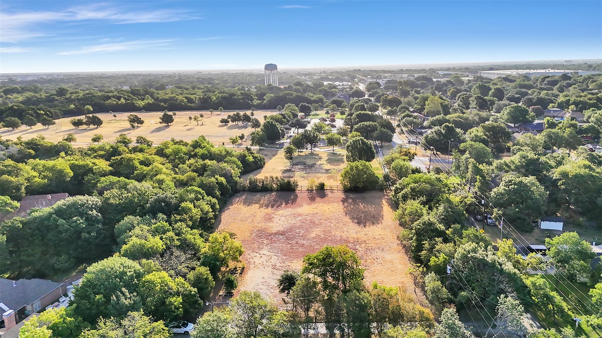 main property photo 7