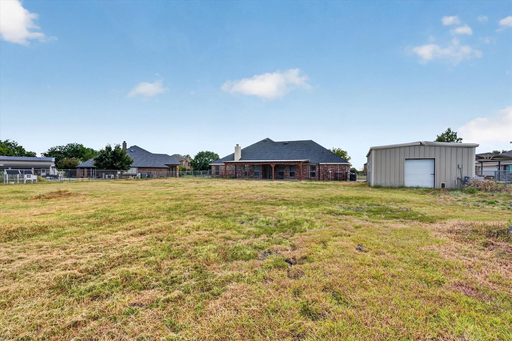 main property photo 29