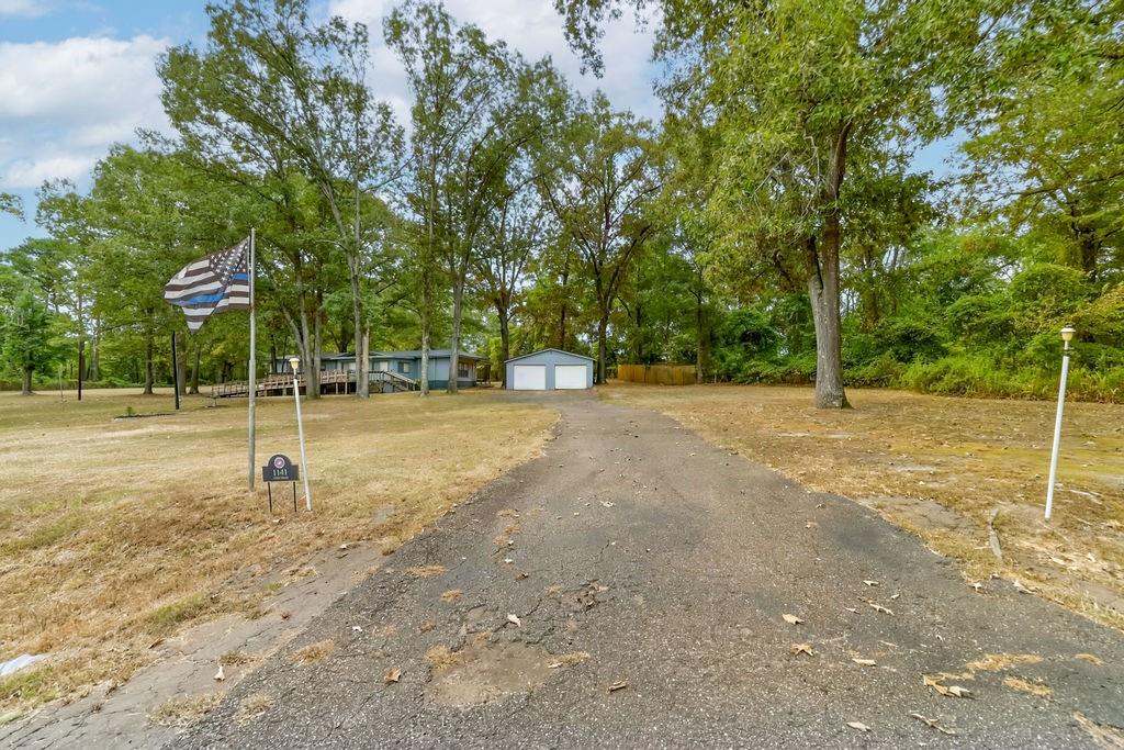 main property photo 36