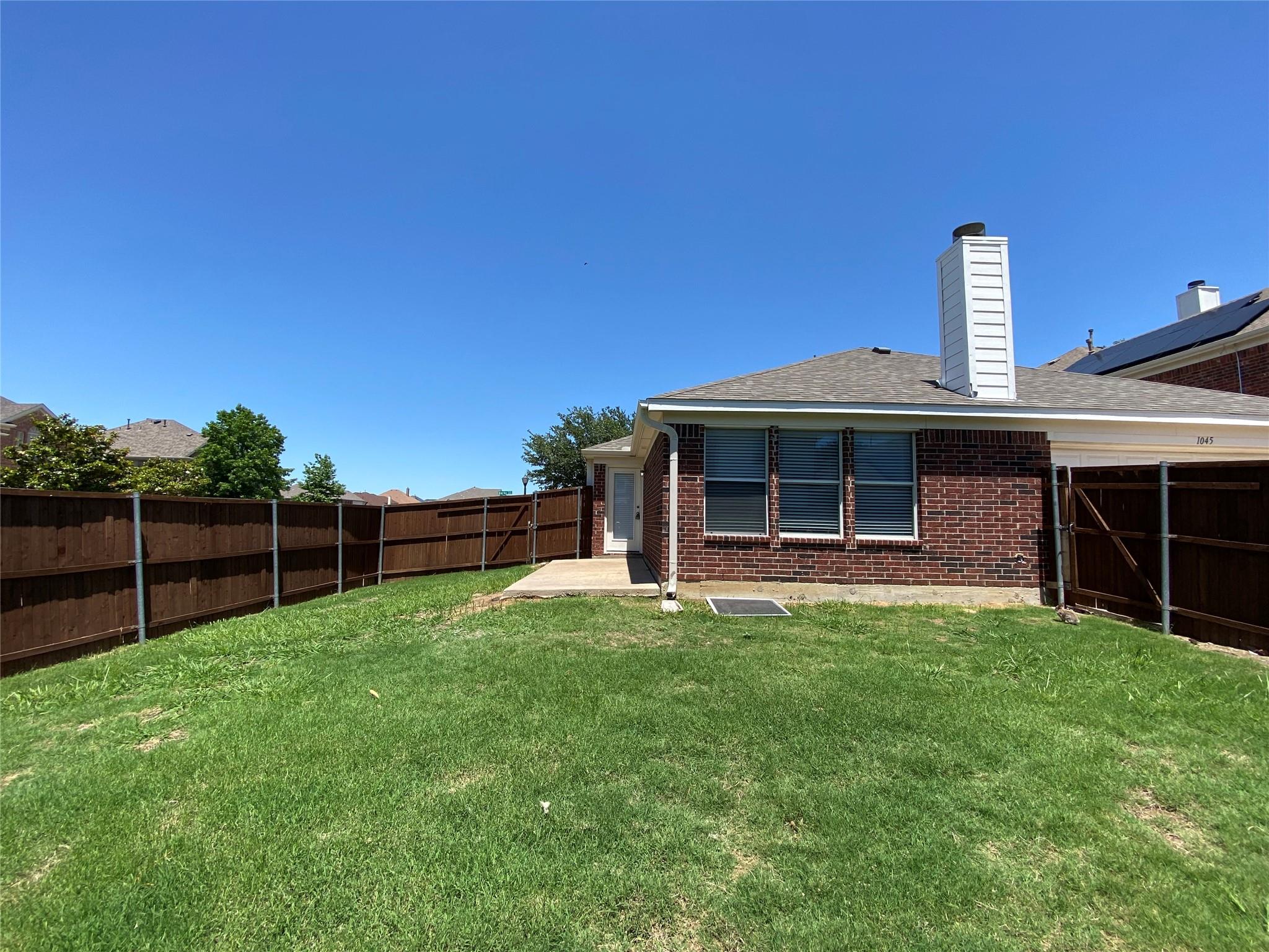 main property photo 19