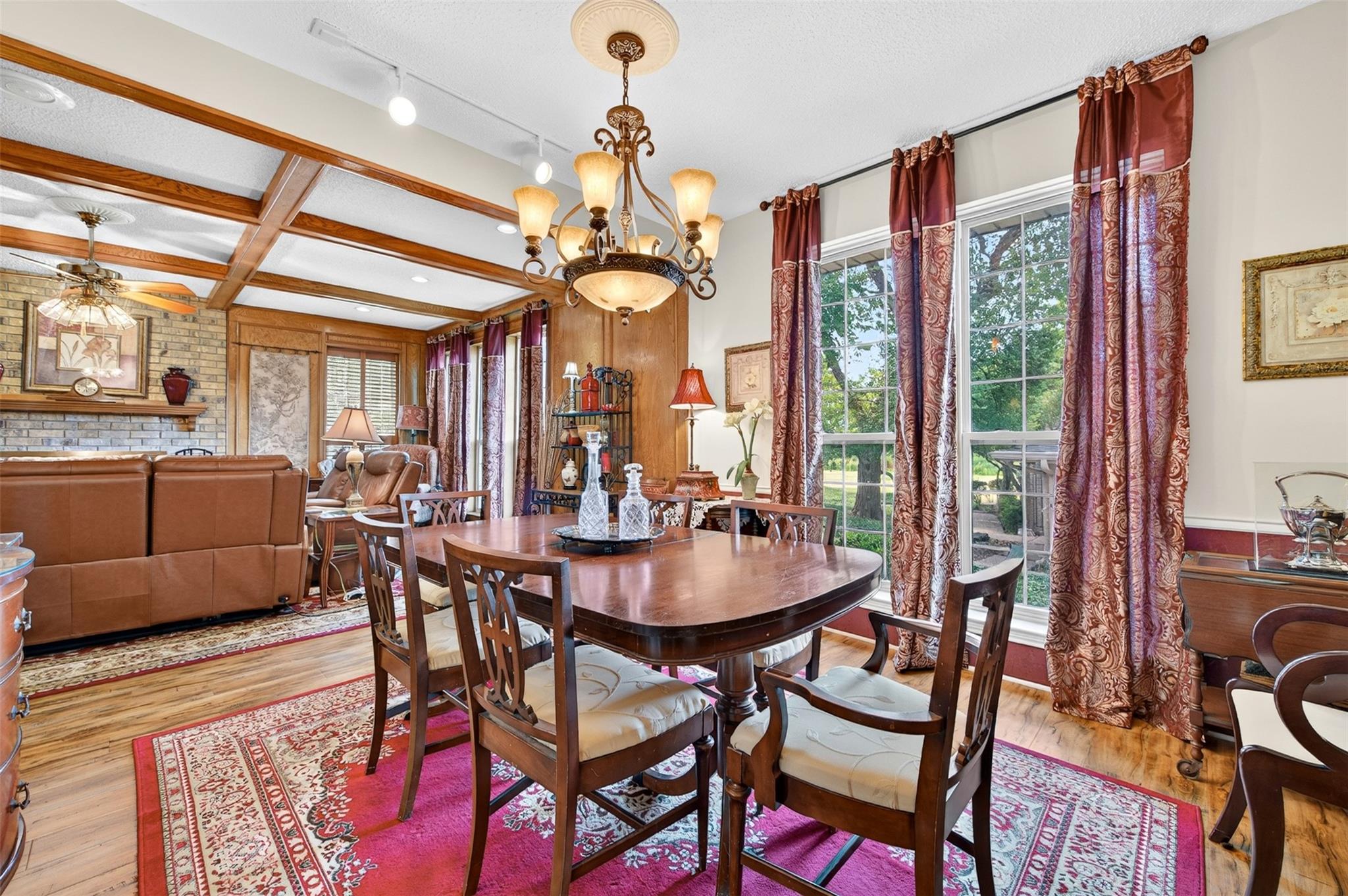 main property photo 11