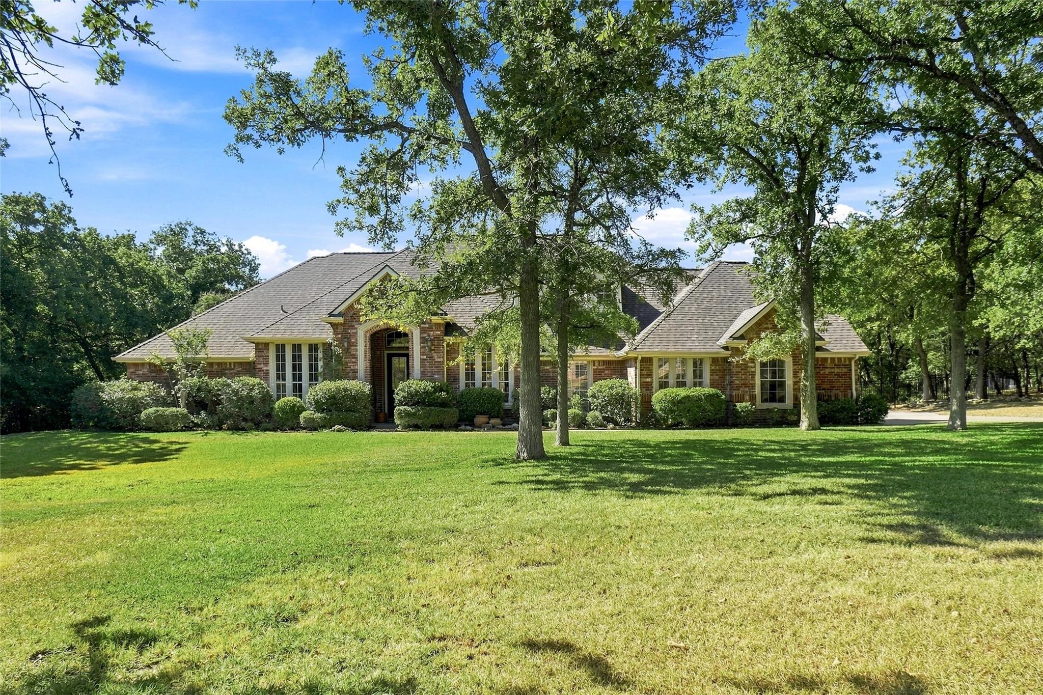 main property photo 15