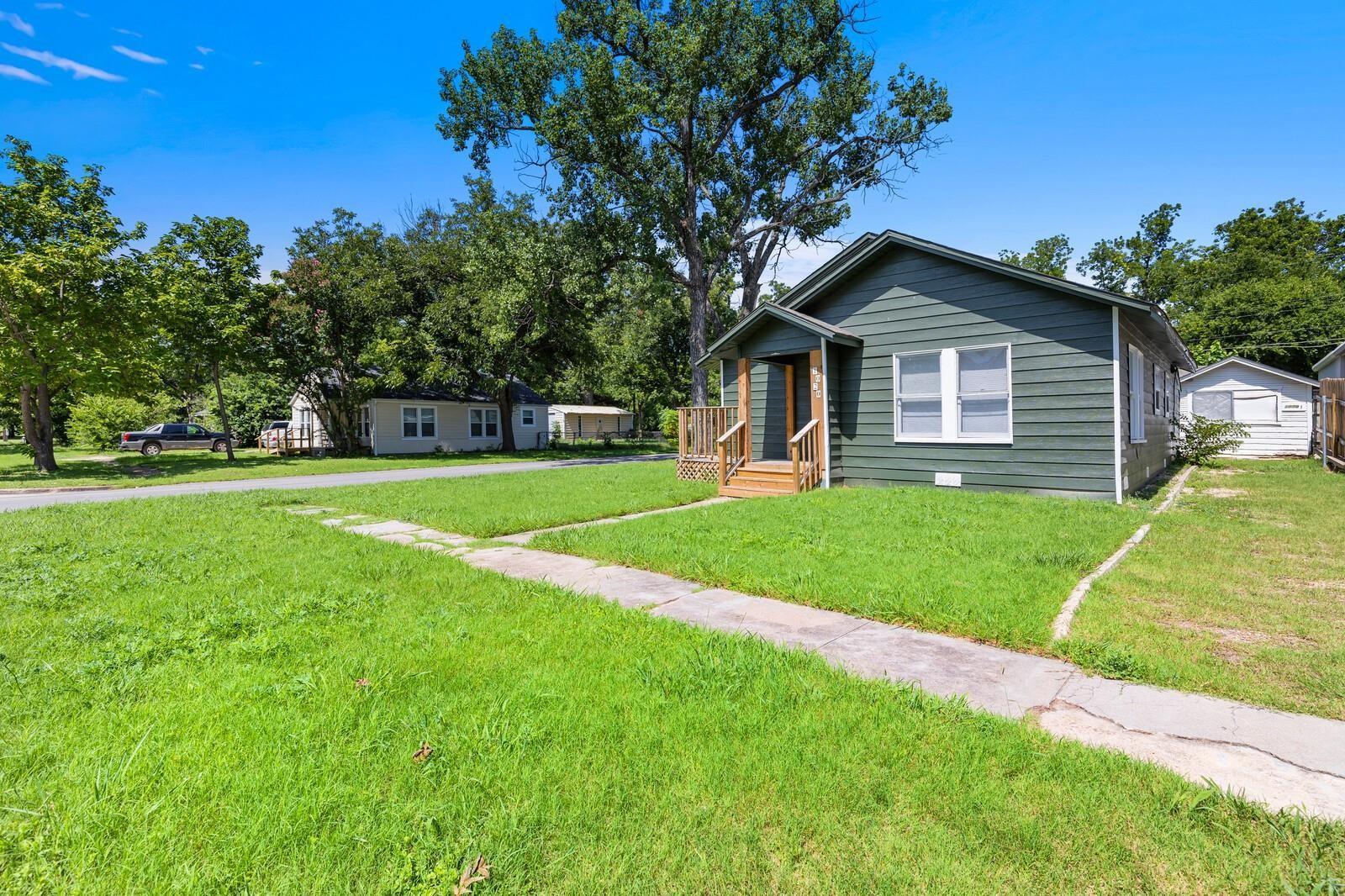 main property photo 1