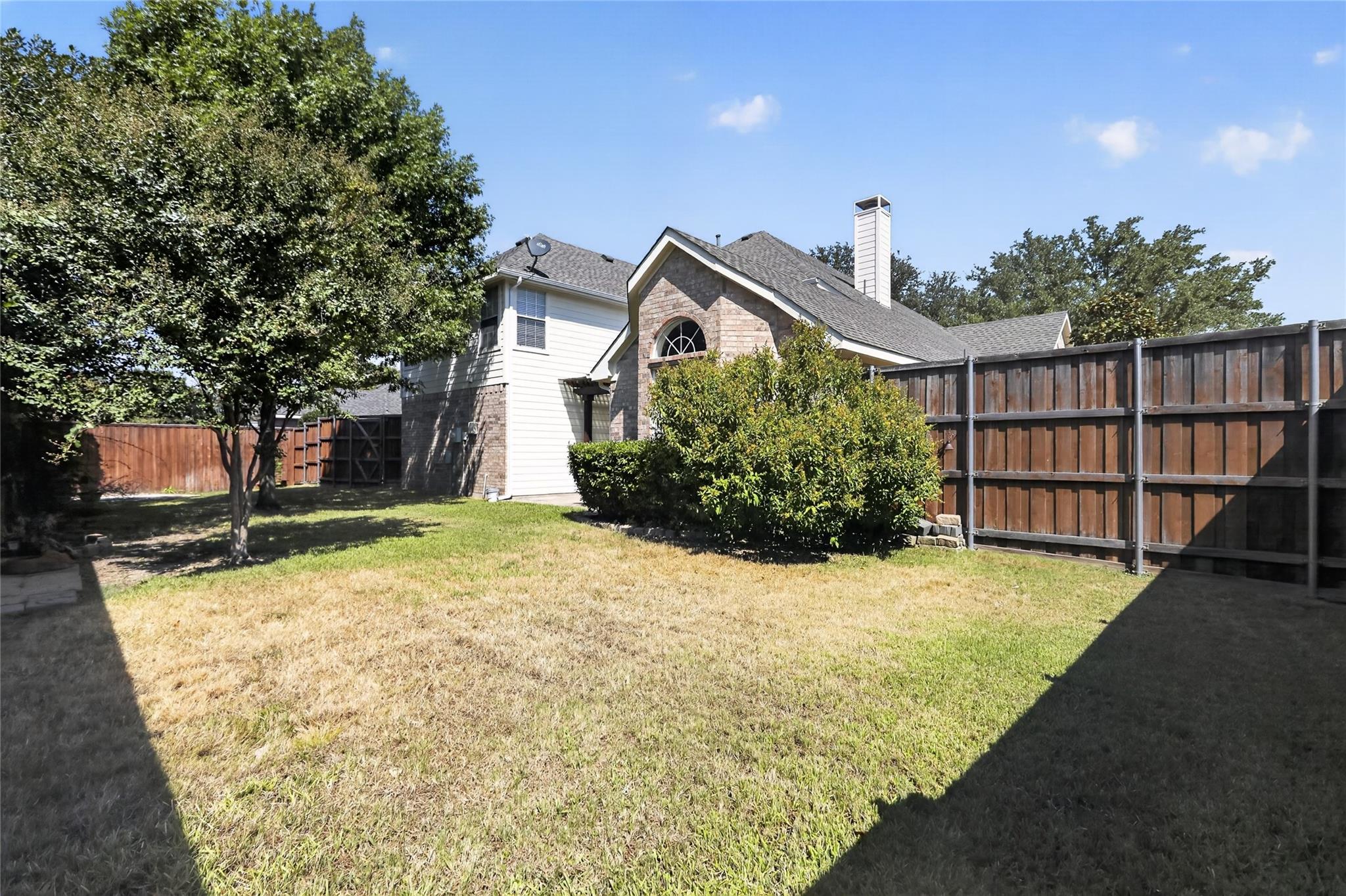 main property photo 37