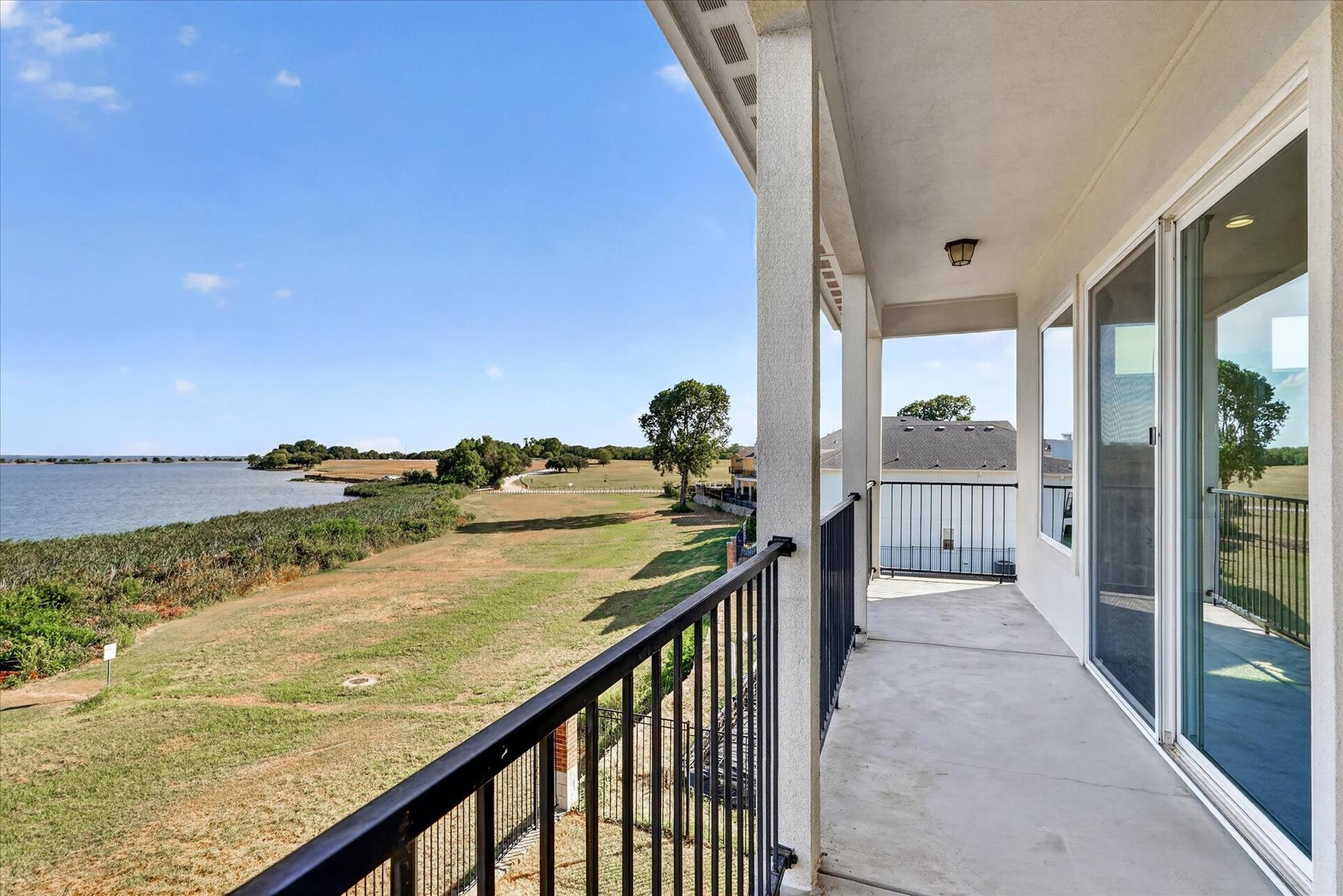 main property photo 32