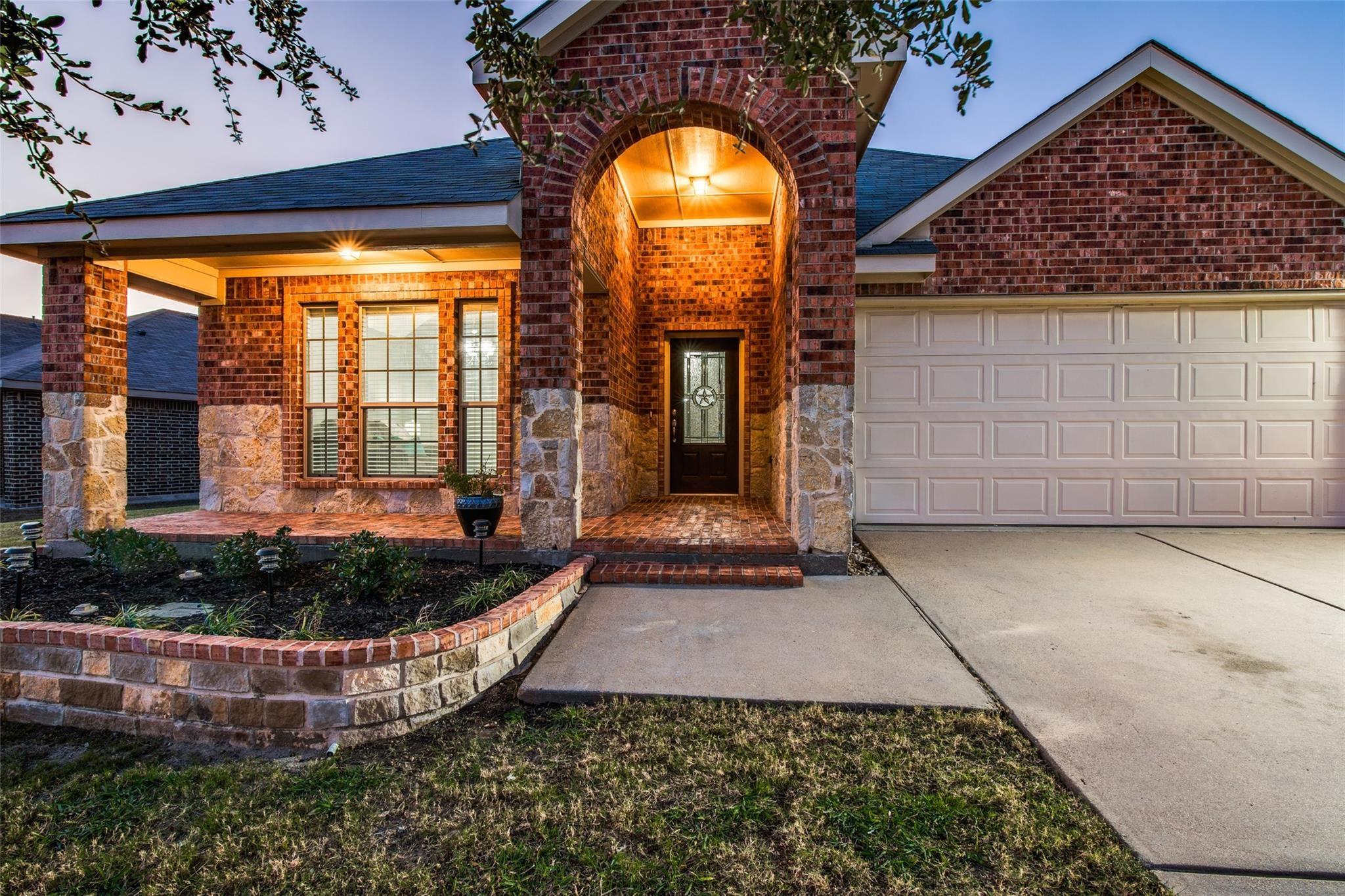 main property photo 13