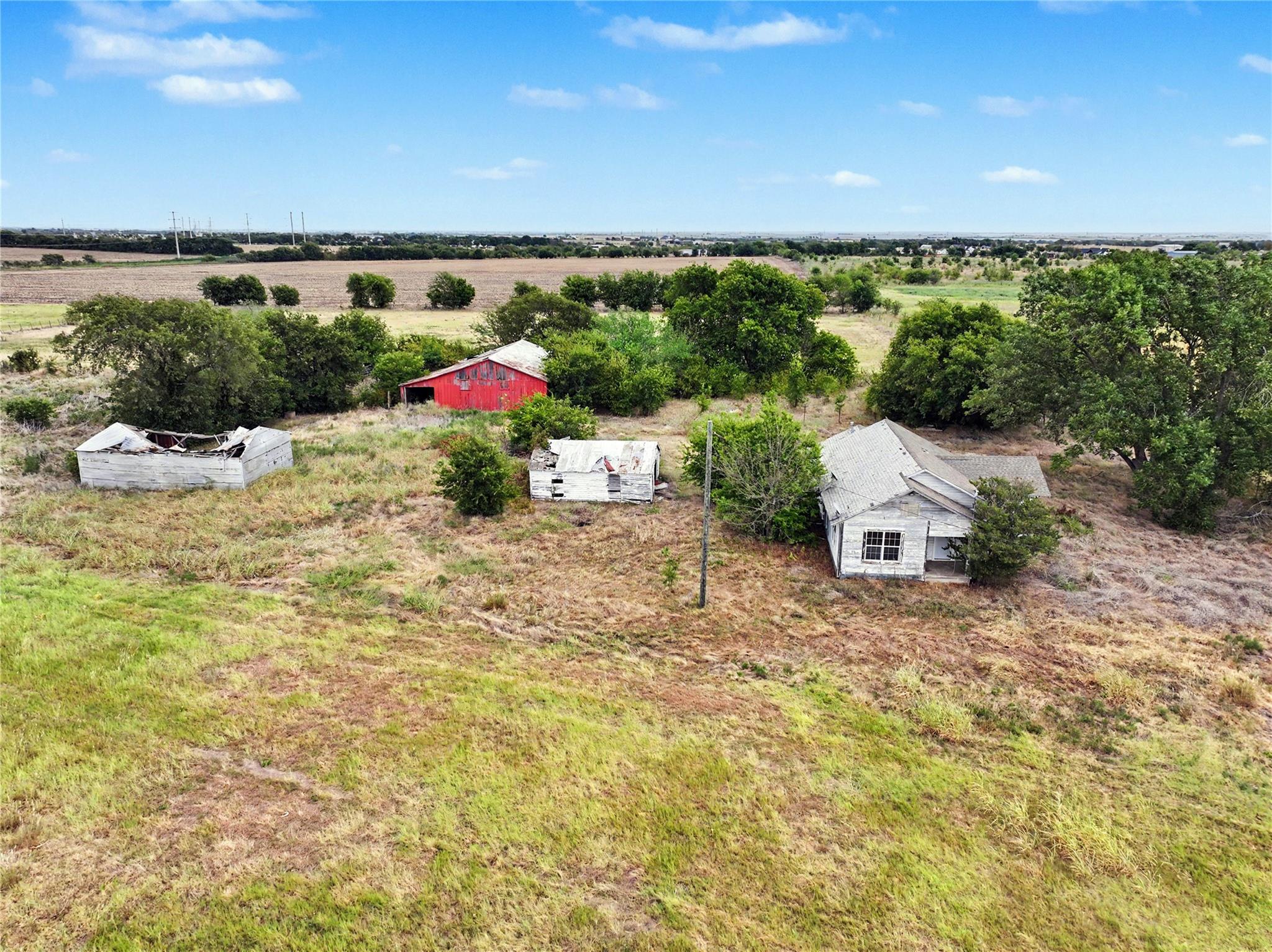 main property photo 14