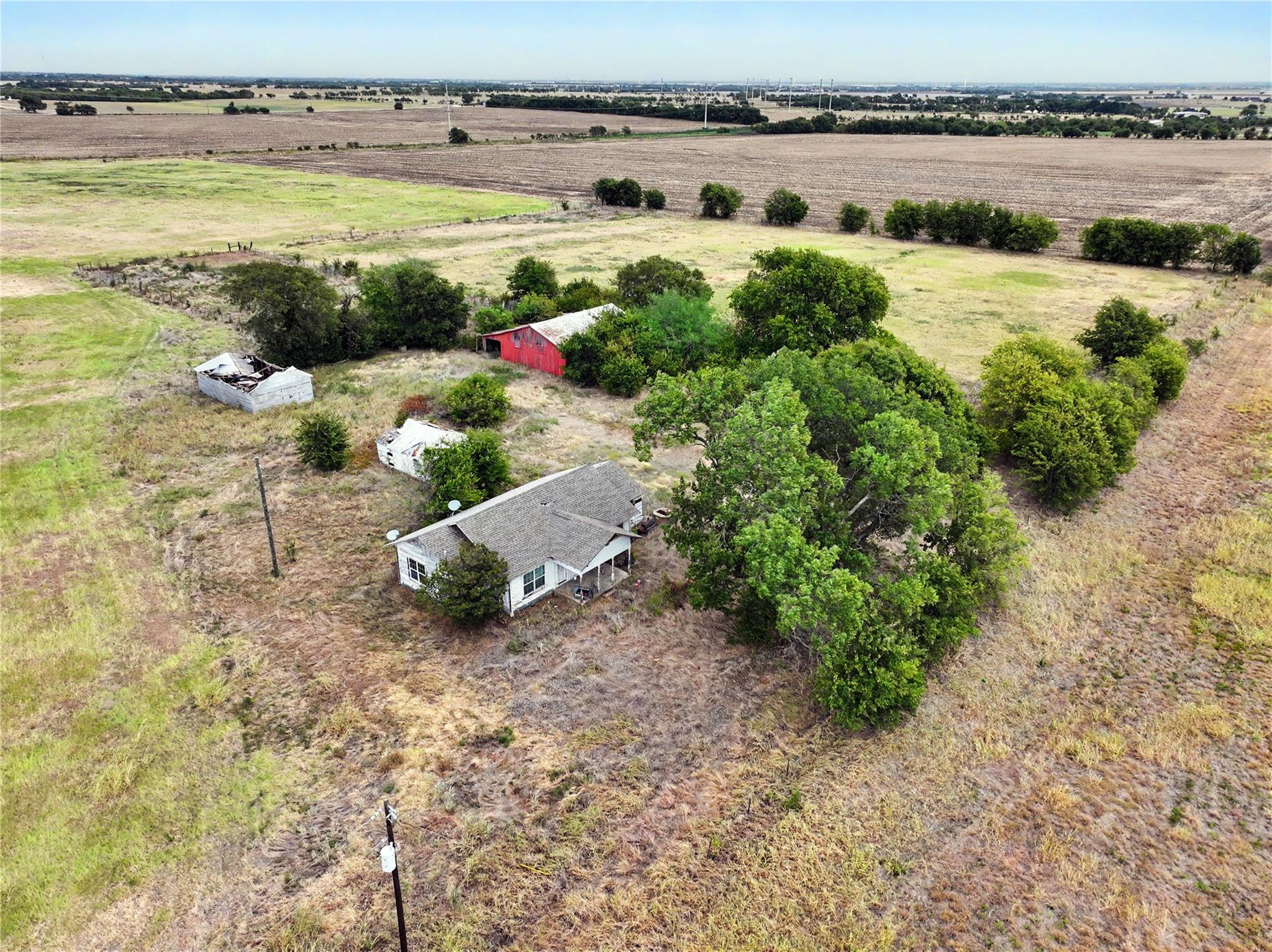 main property photo 20
