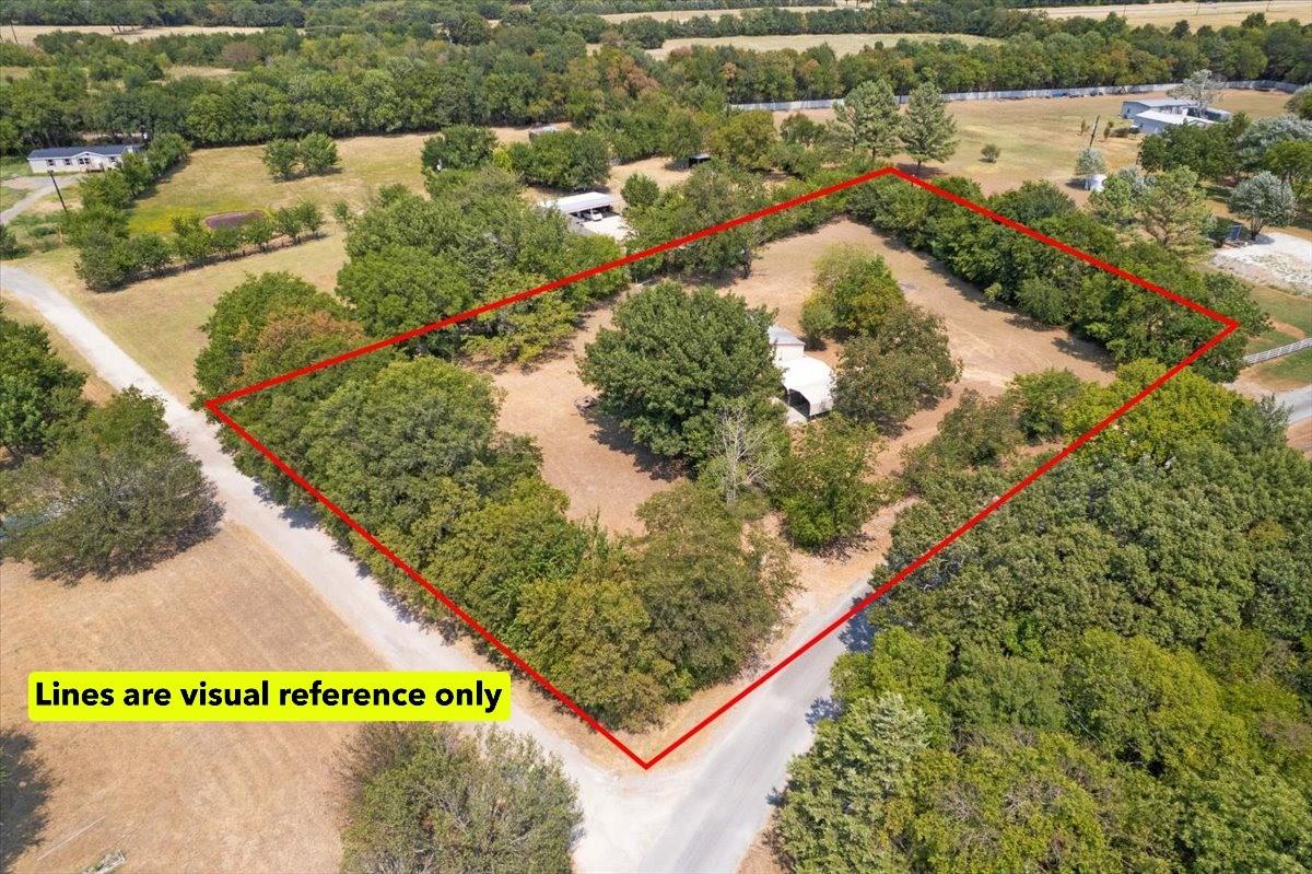 main property photo 28