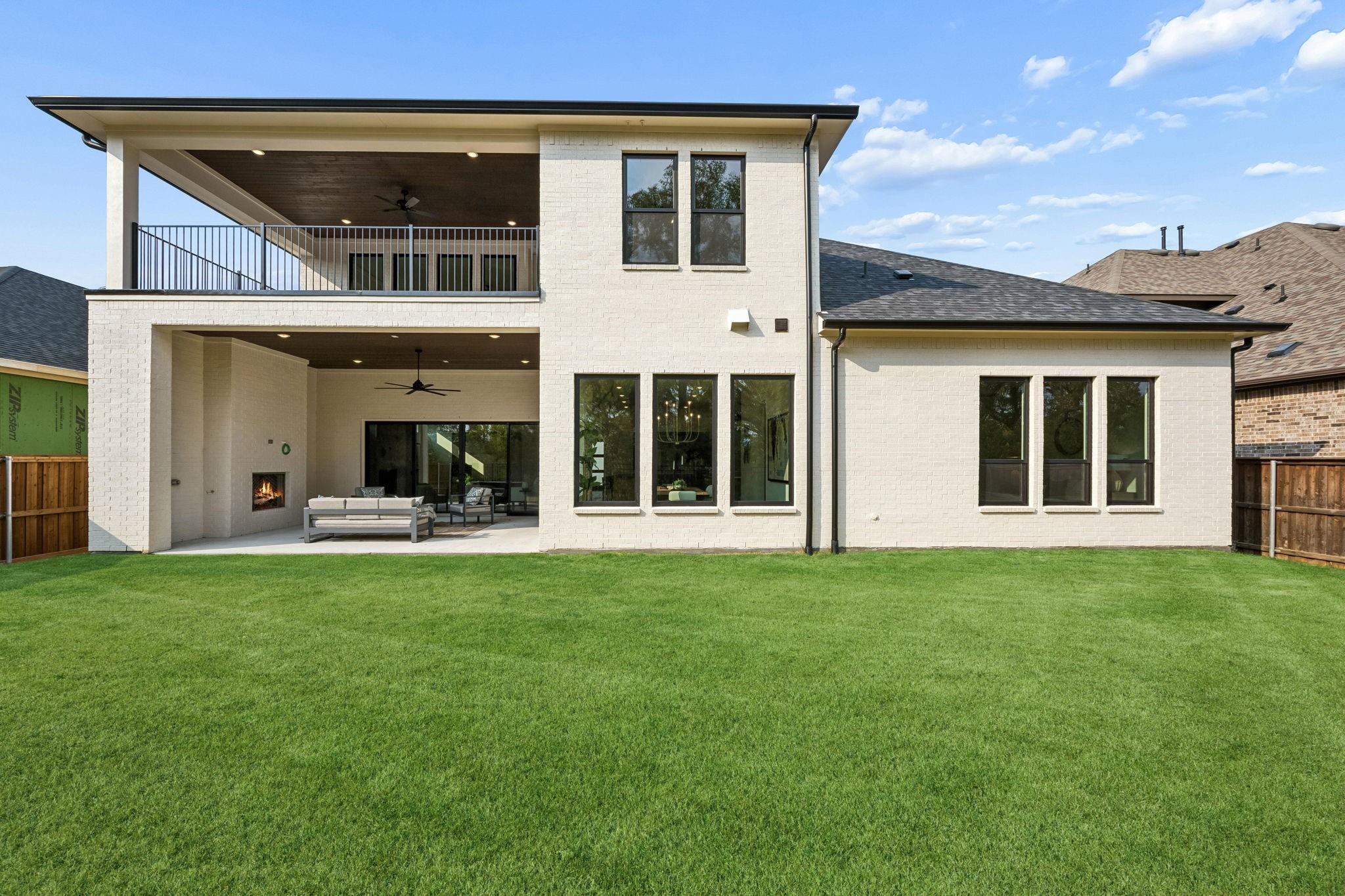main property photo 30