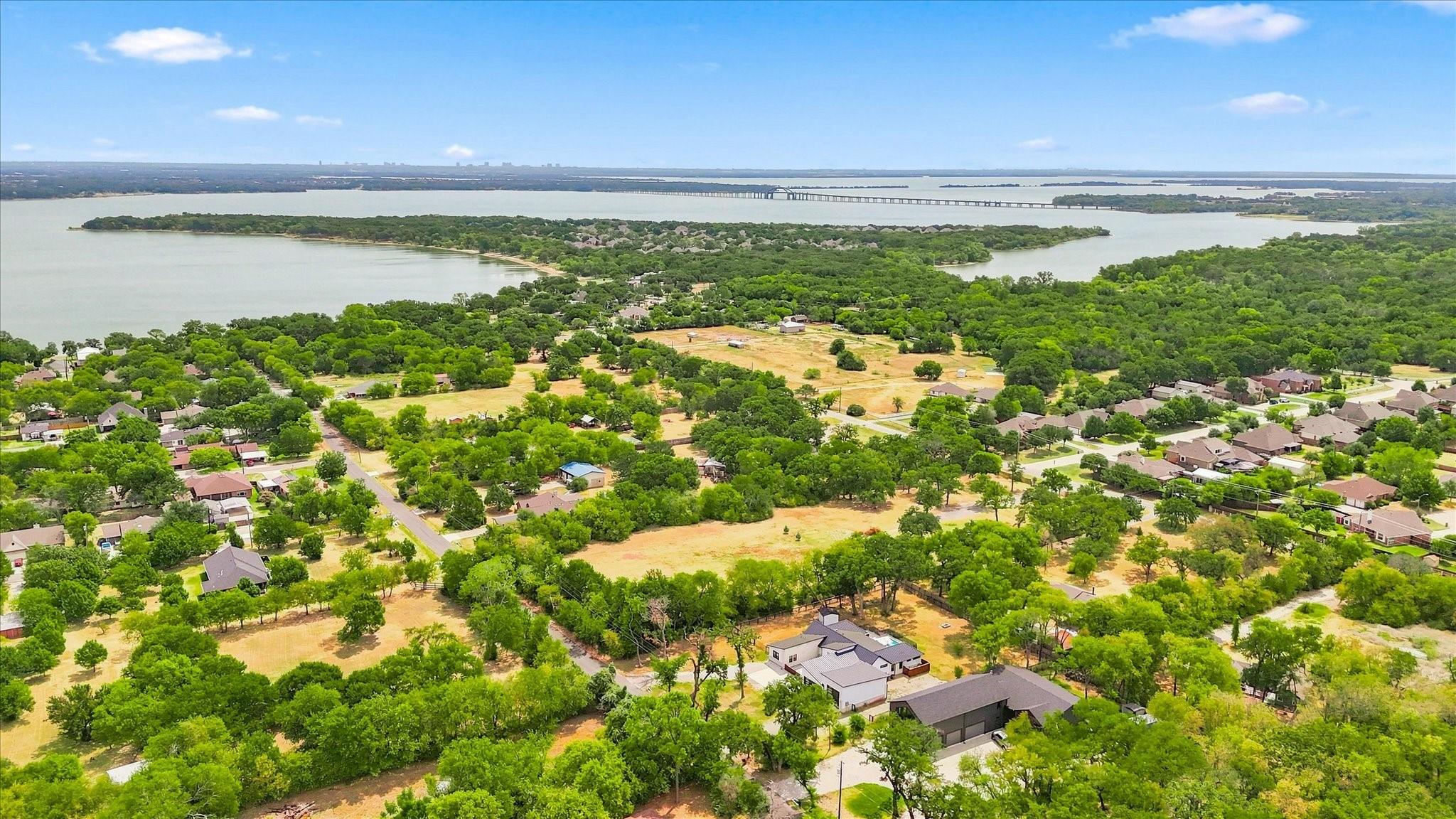 main property photo 39