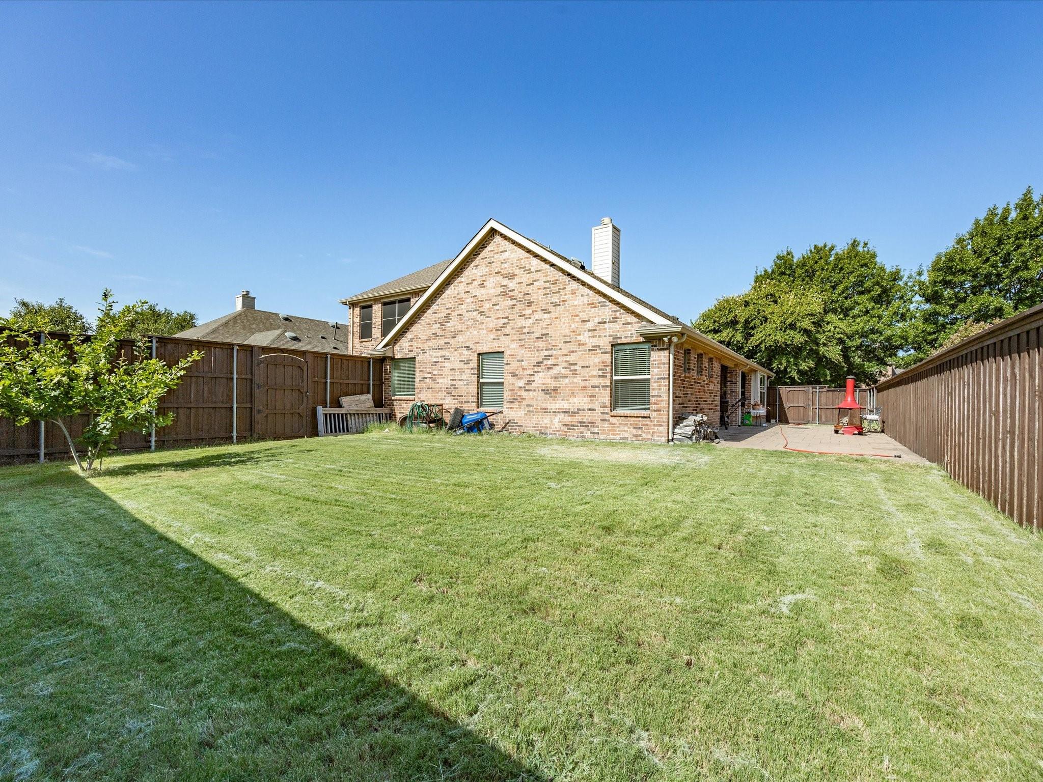 main property photo 35