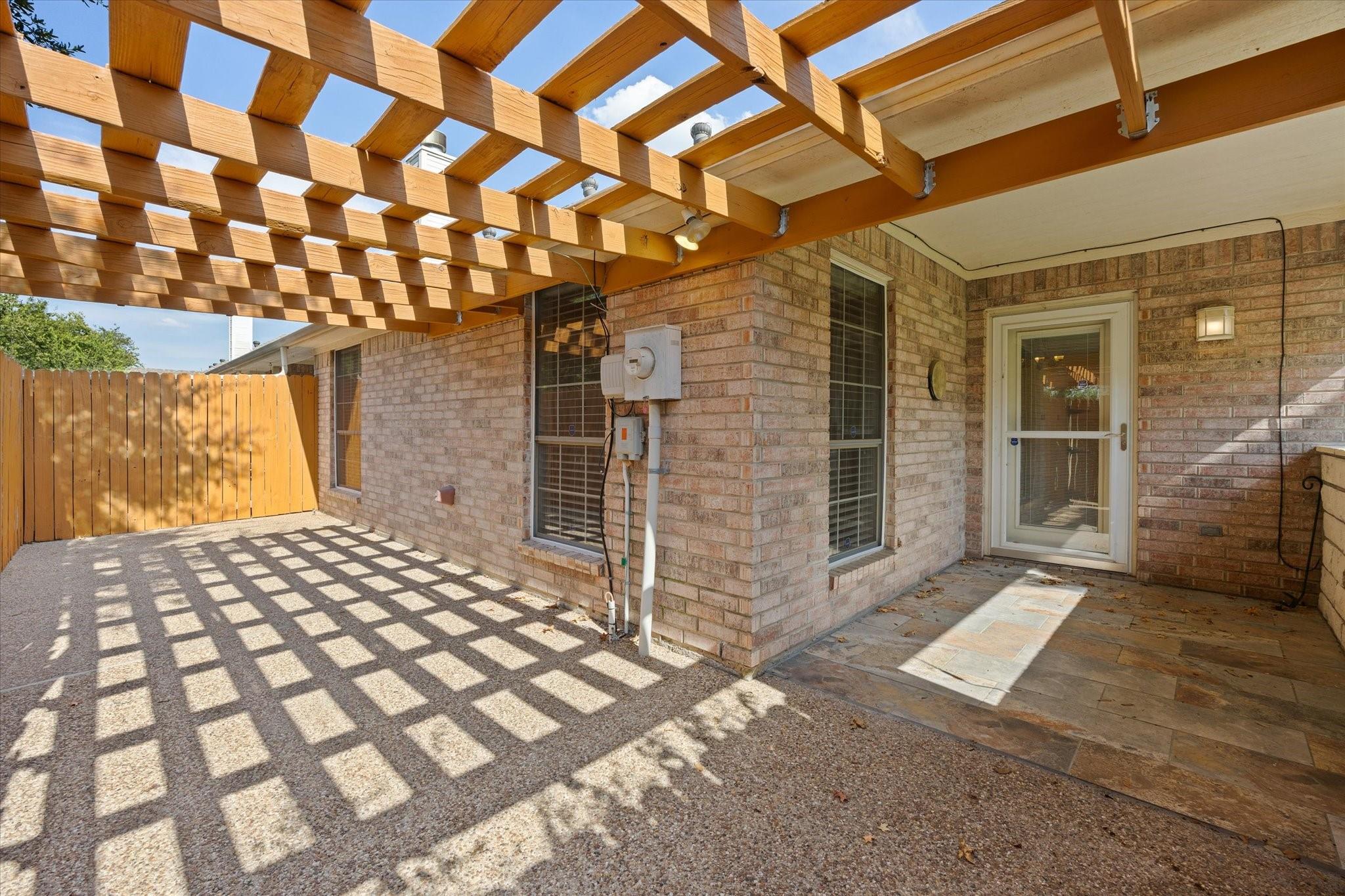 main property photo 29